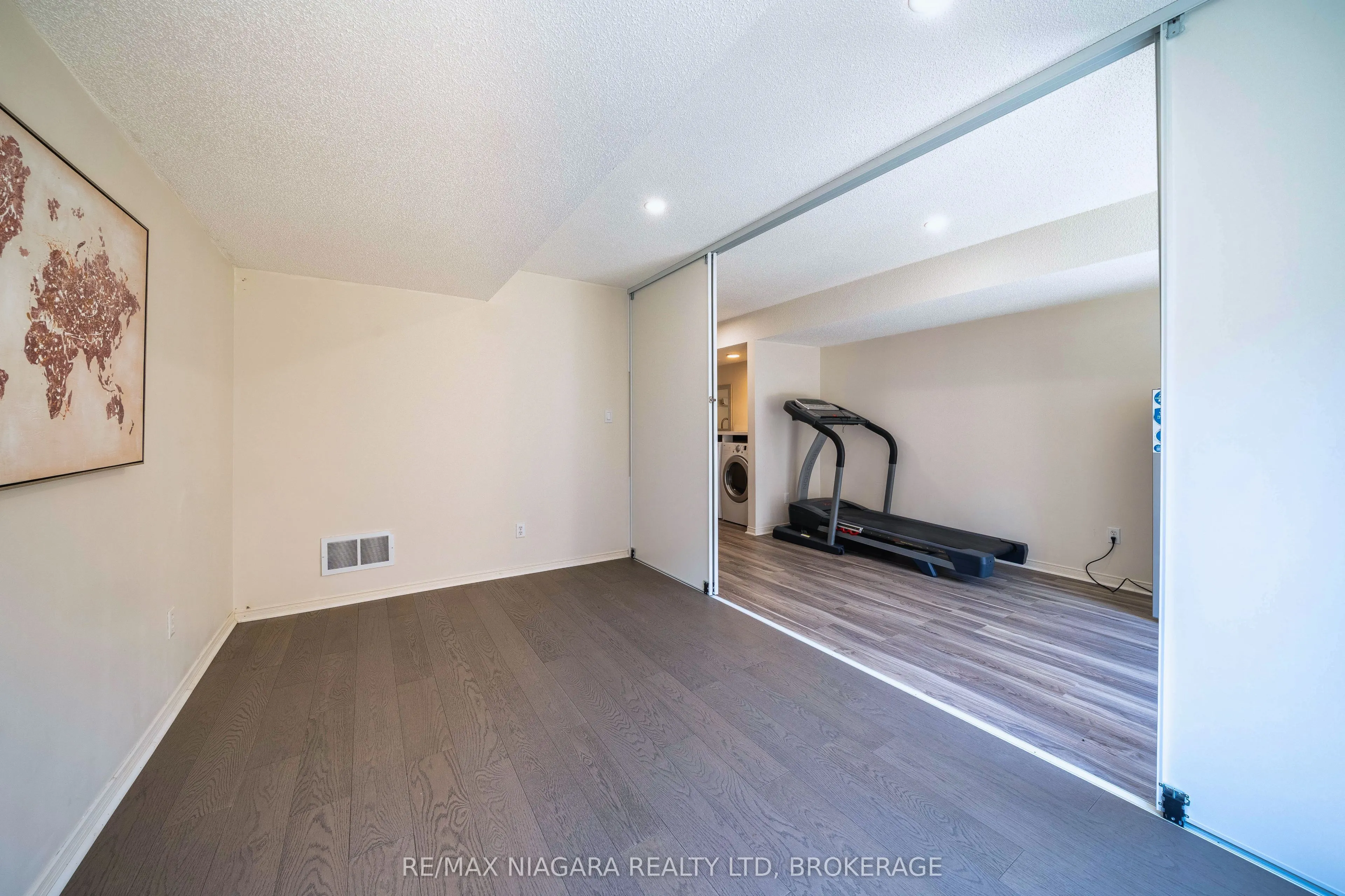 1130 Cawthra Road, #56