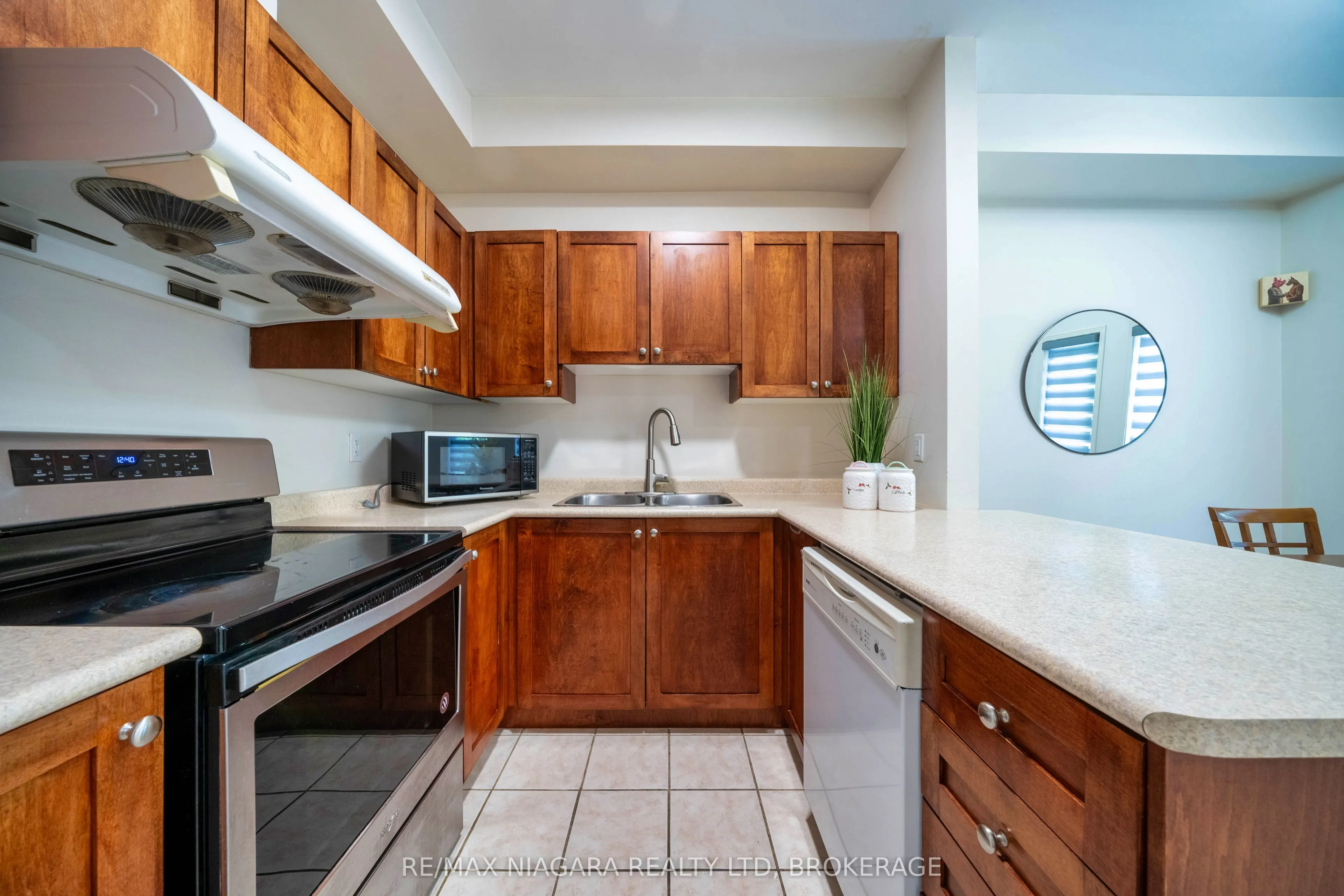 1130 Cawthra Road, #56