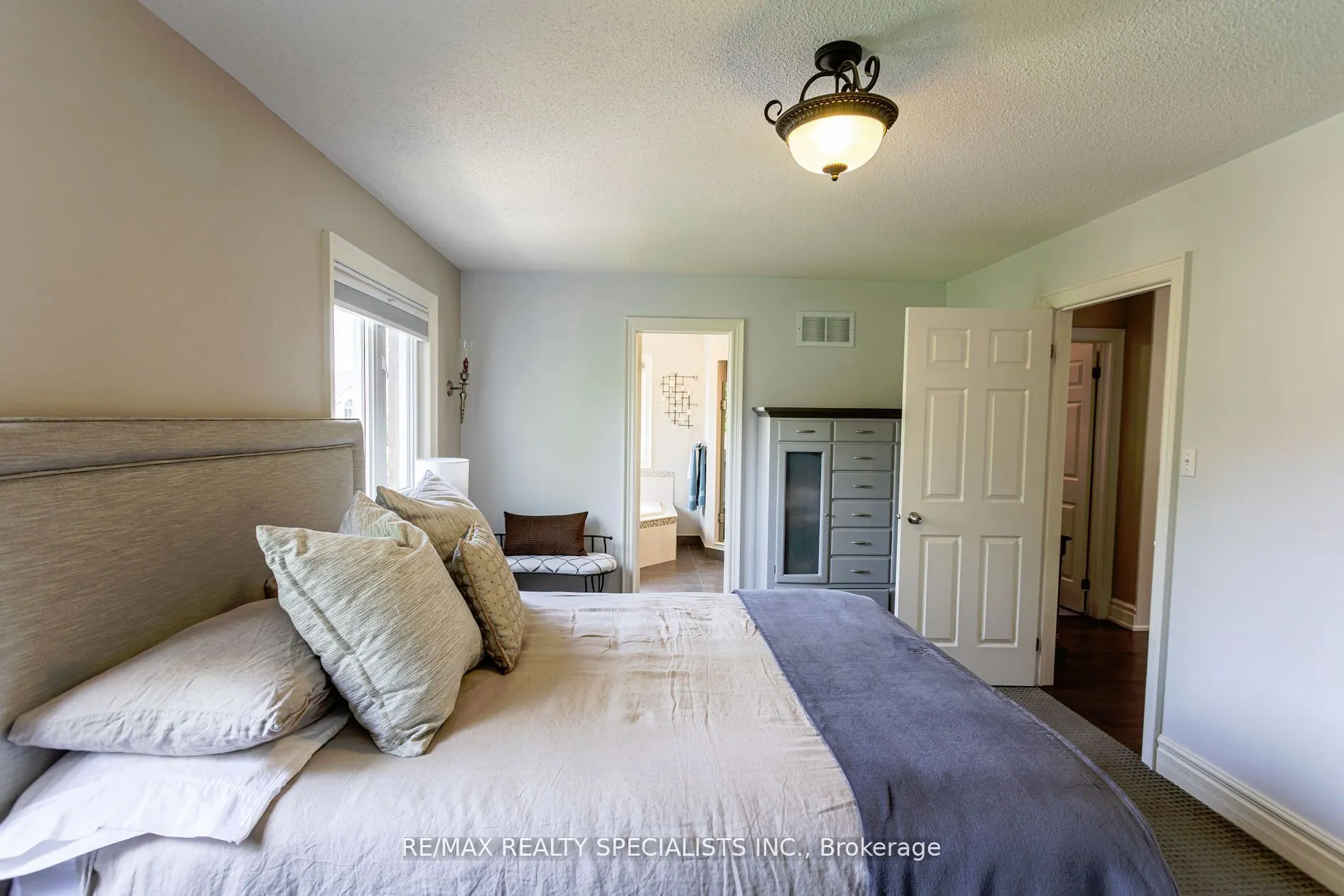 5901 Agean Drive