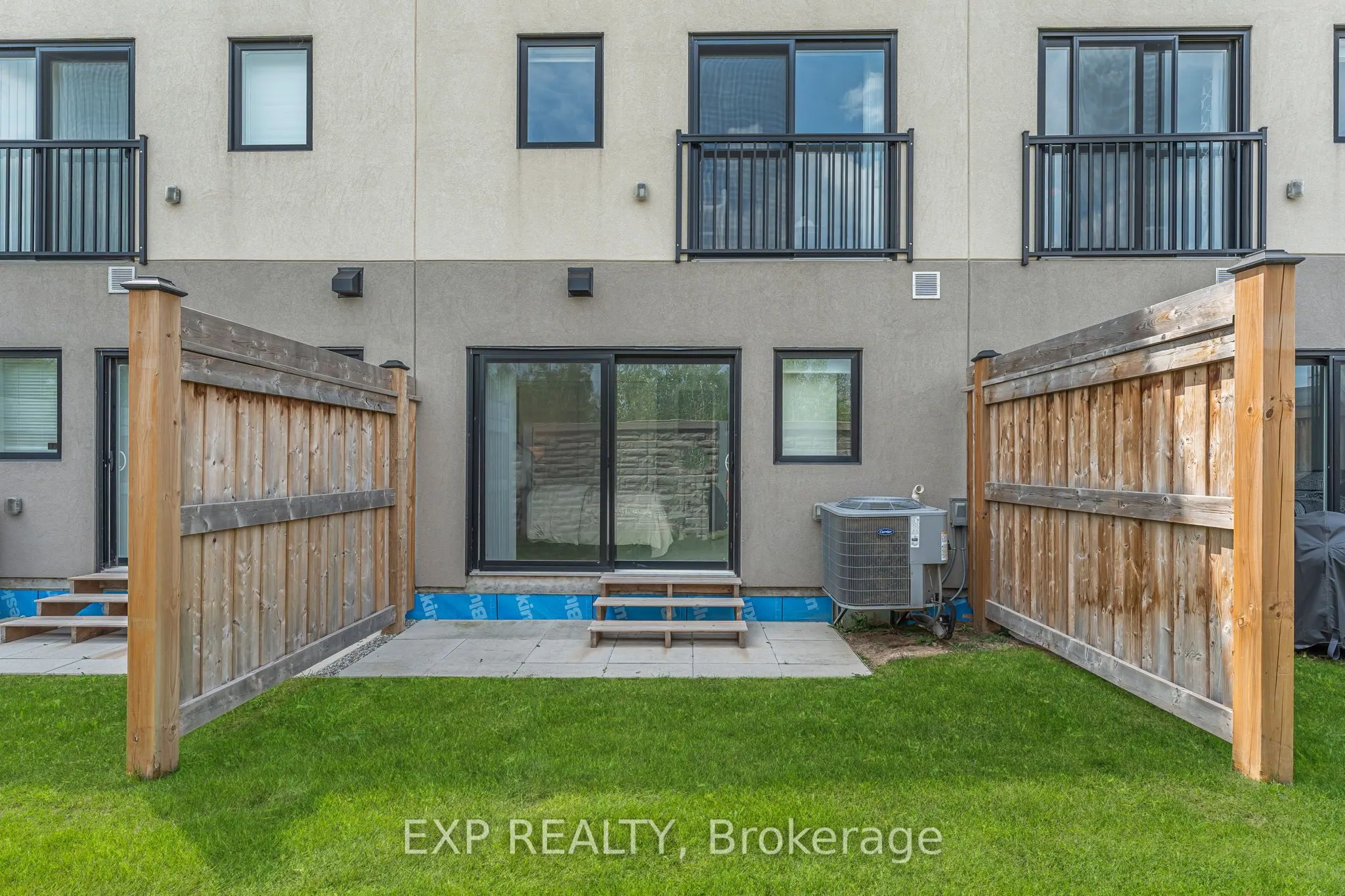 1121 Cooke Boulevard, #90