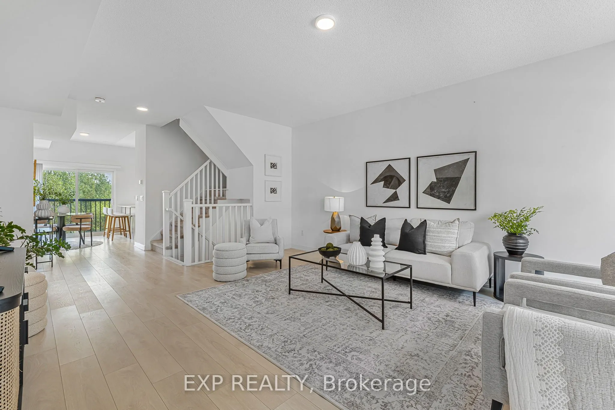 1121 Cooke Boulevard, #90