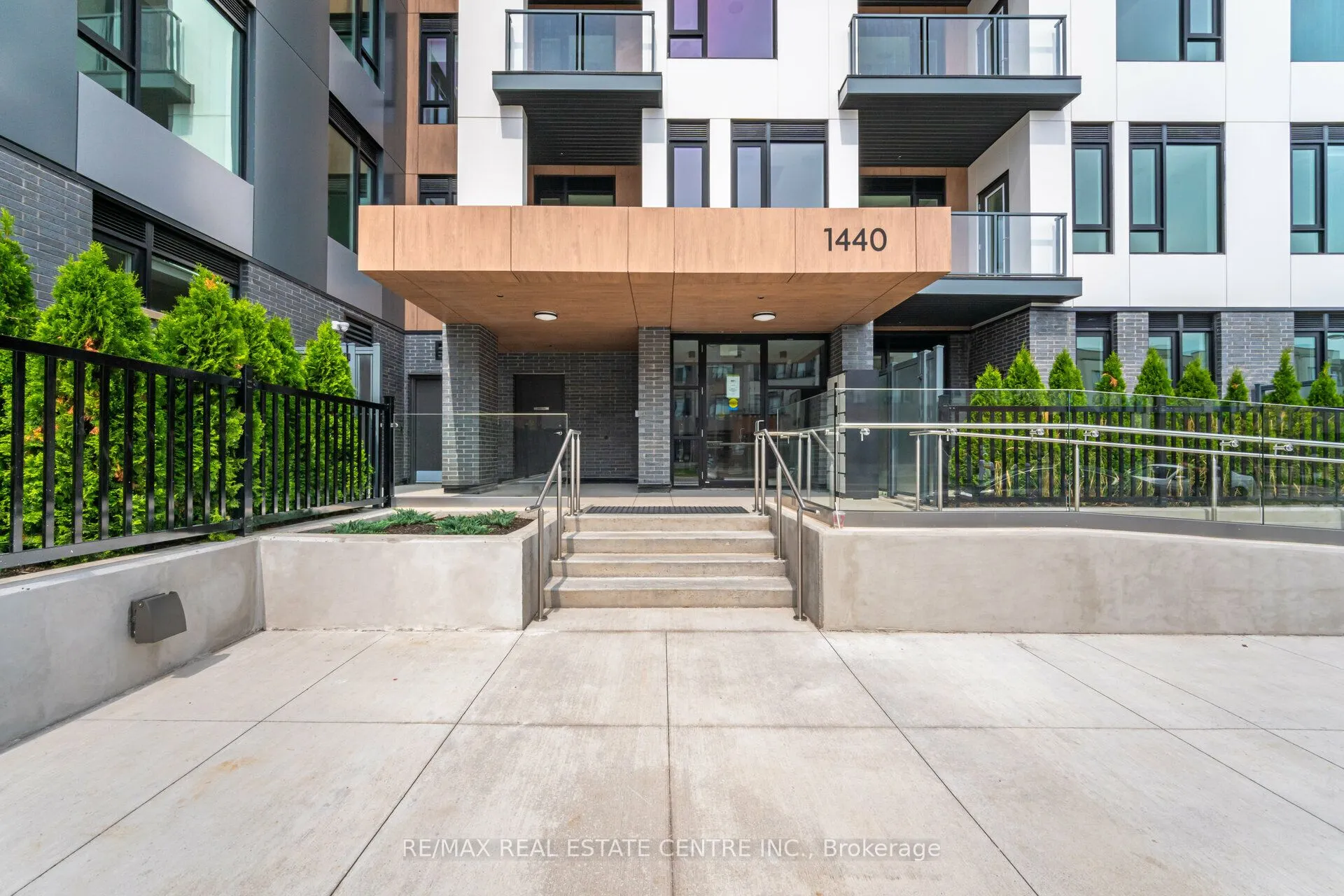 1440 Clarriage Court, #307
