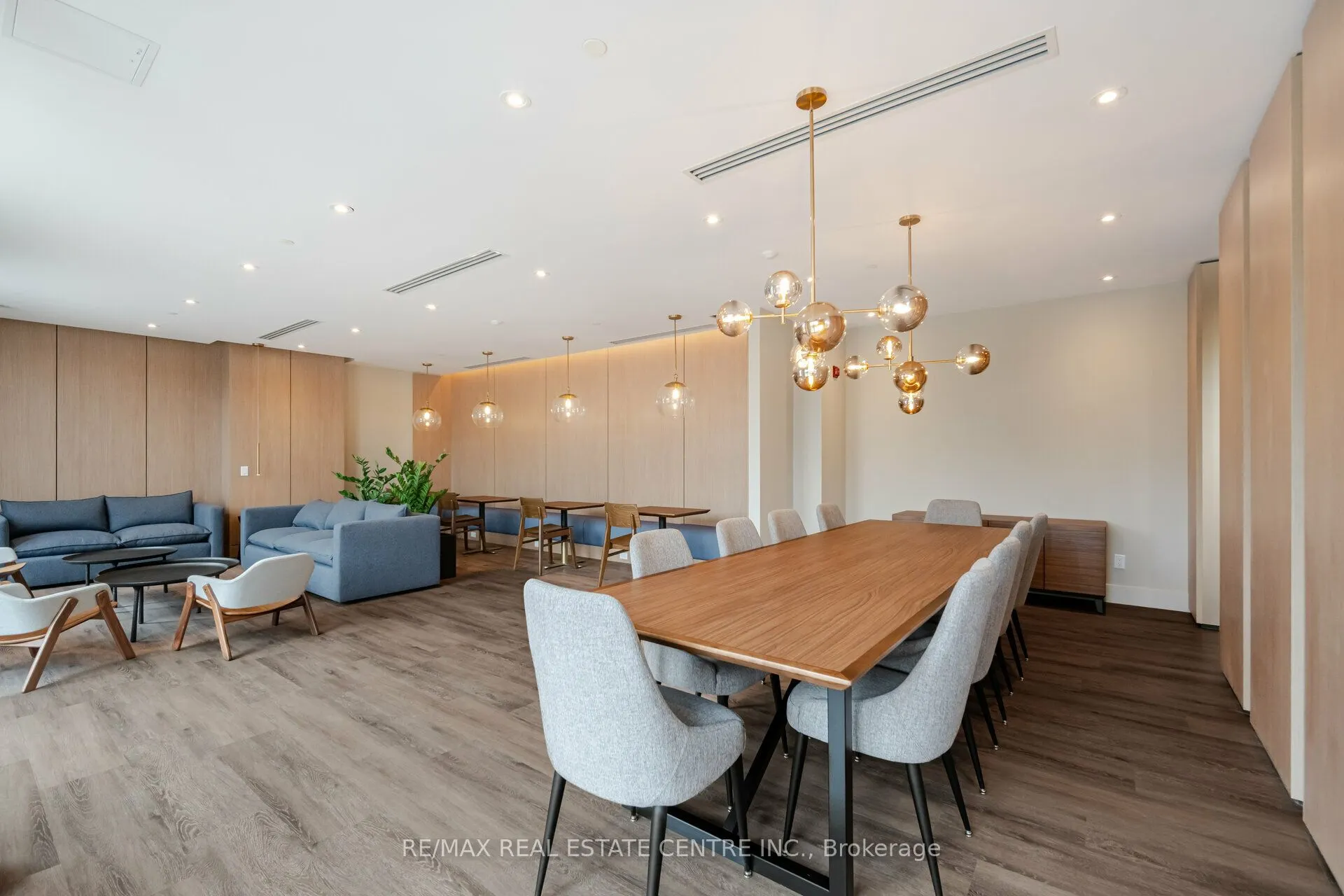 1440 Clarriage Court, #307