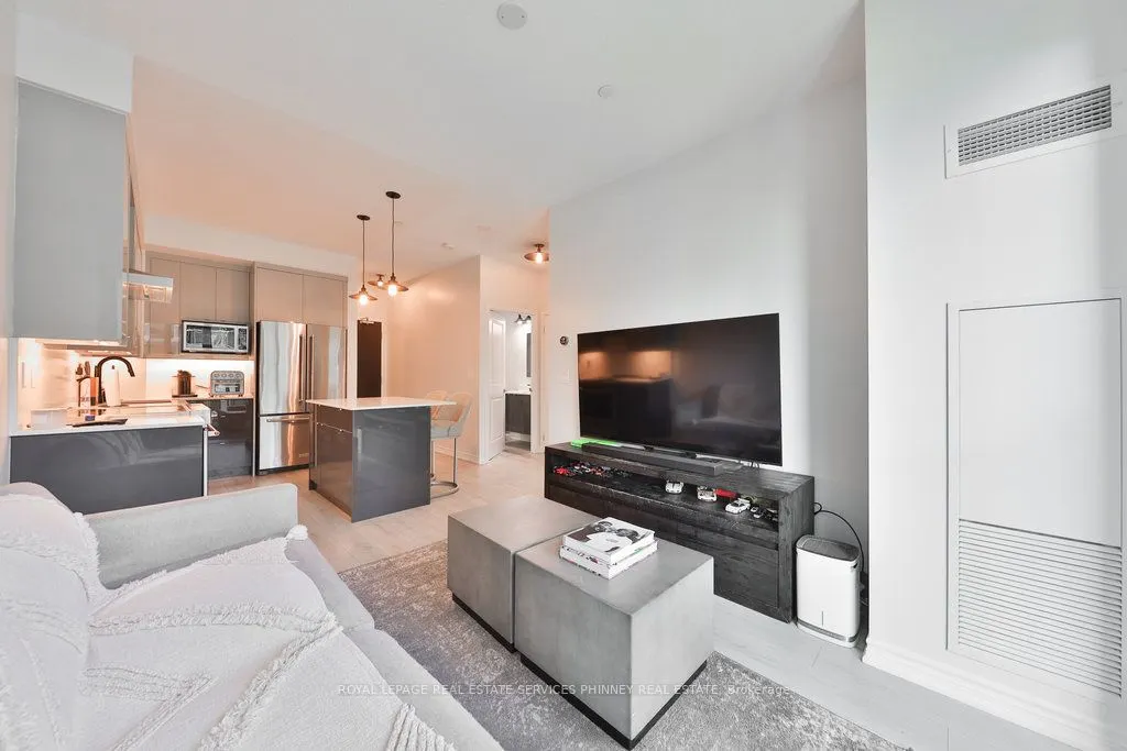 39 Annie Craig Drive, #408