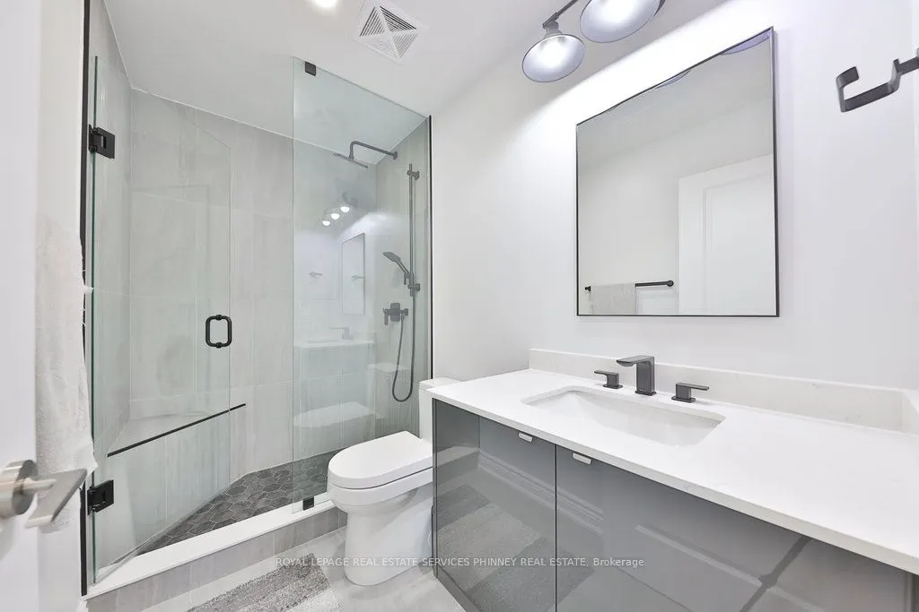39 Annie Craig Drive, #408