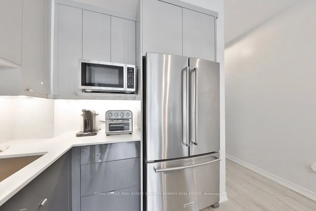 39 Annie Craig Drive, #408