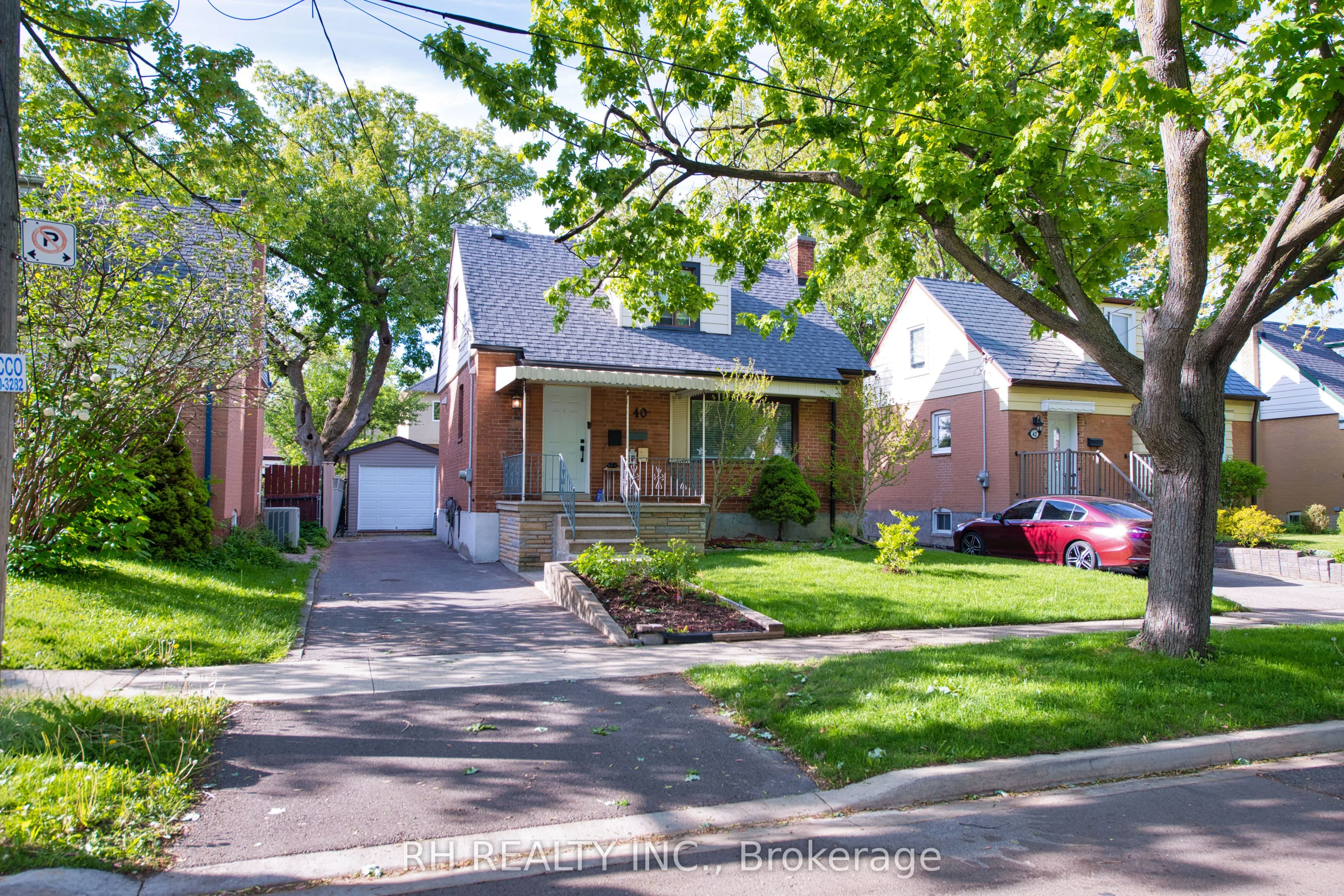 40 Patika Avenue