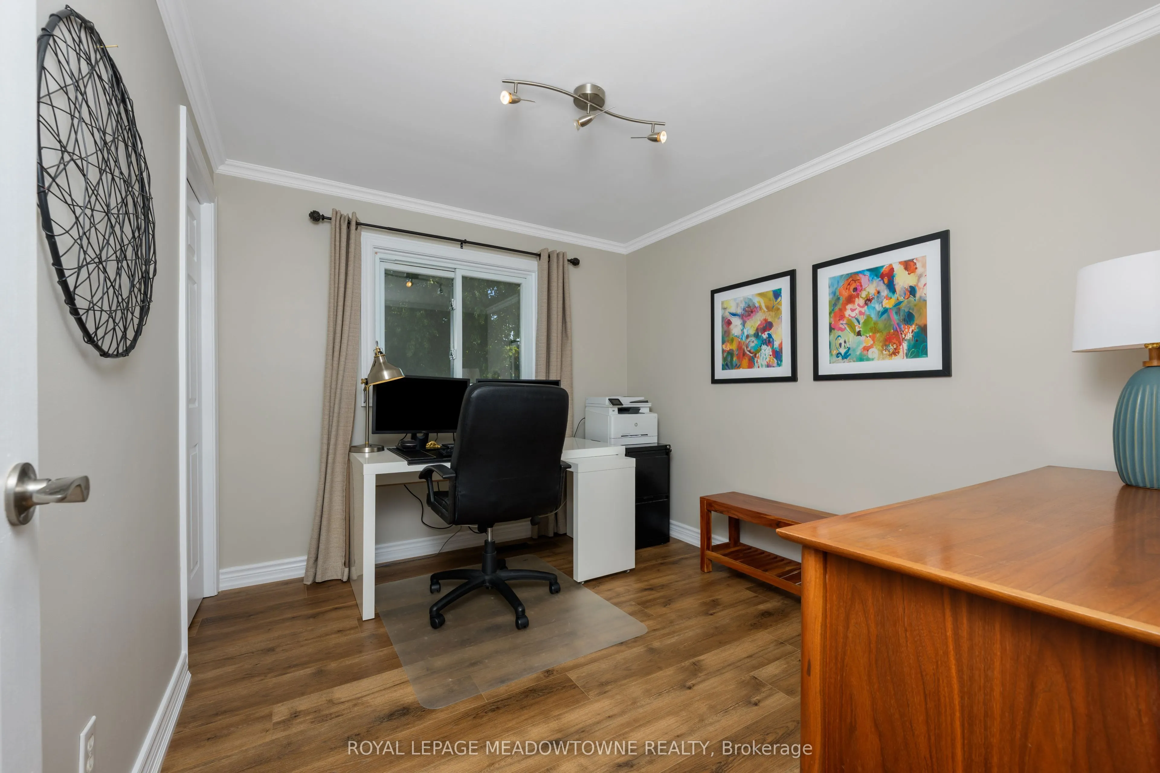 8 Lucinda Place