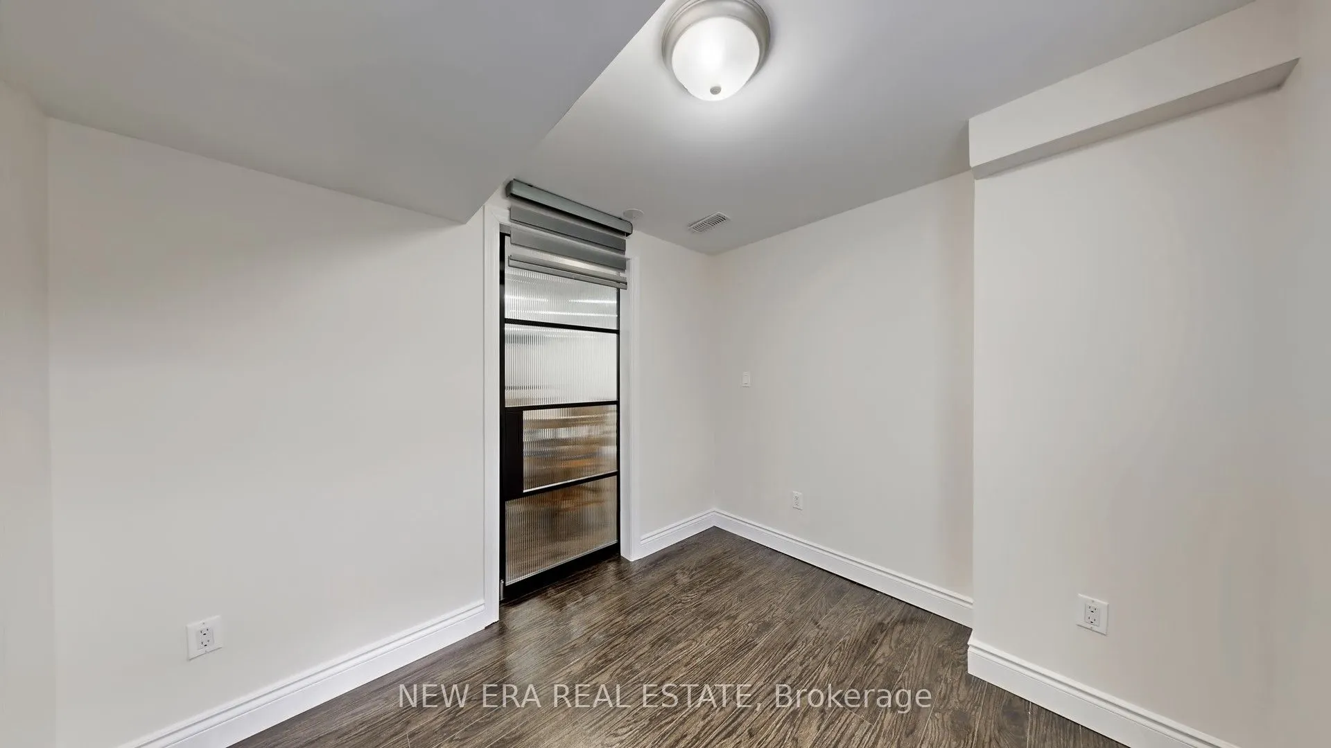 26 Openbay Gardens