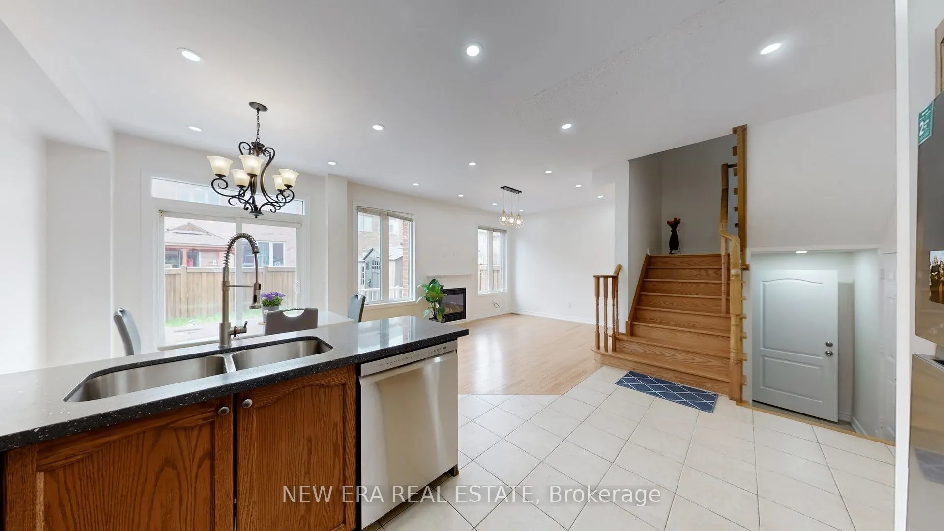 26 Openbay Gardens
