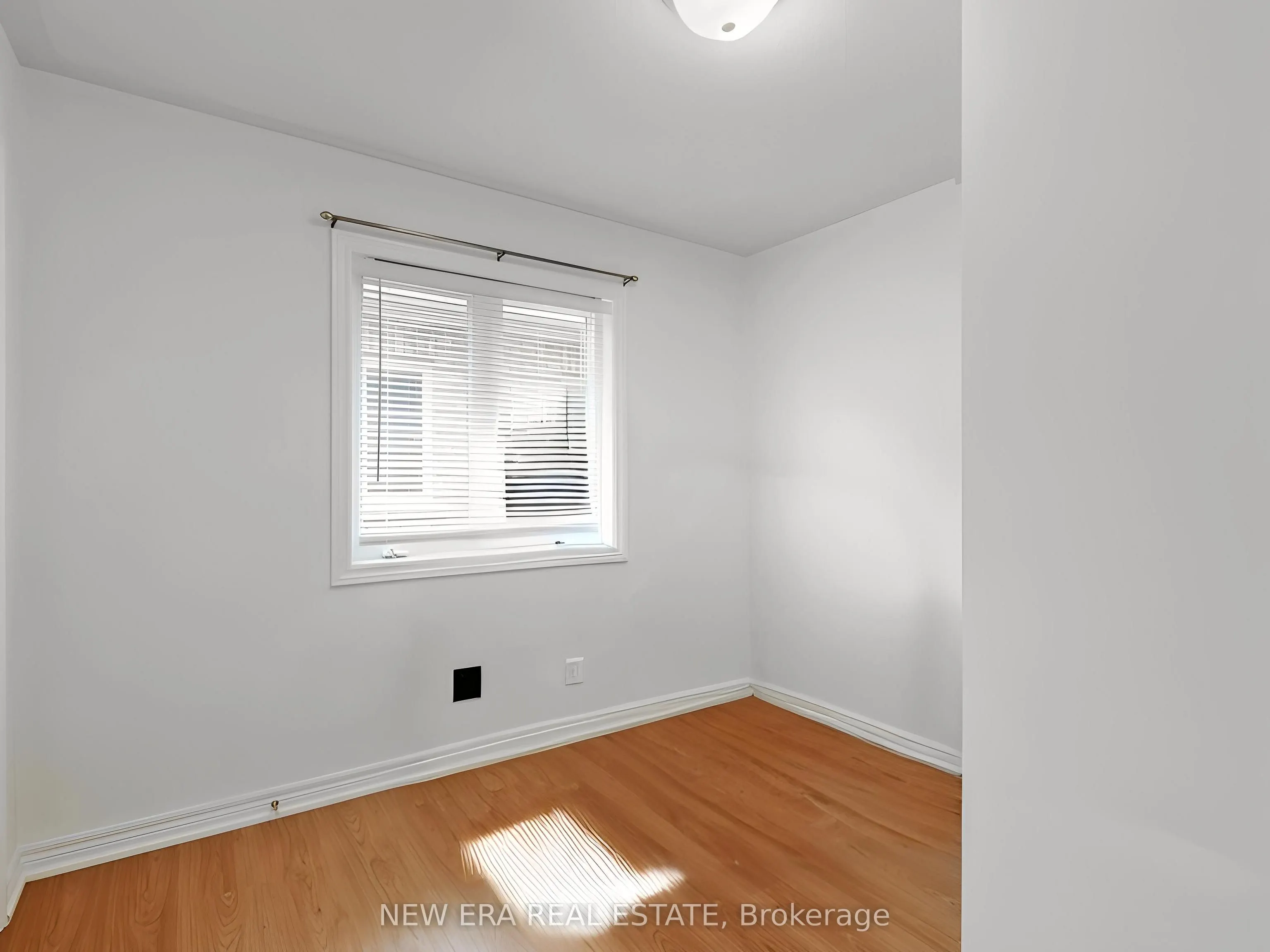 26 Openbay Gardens