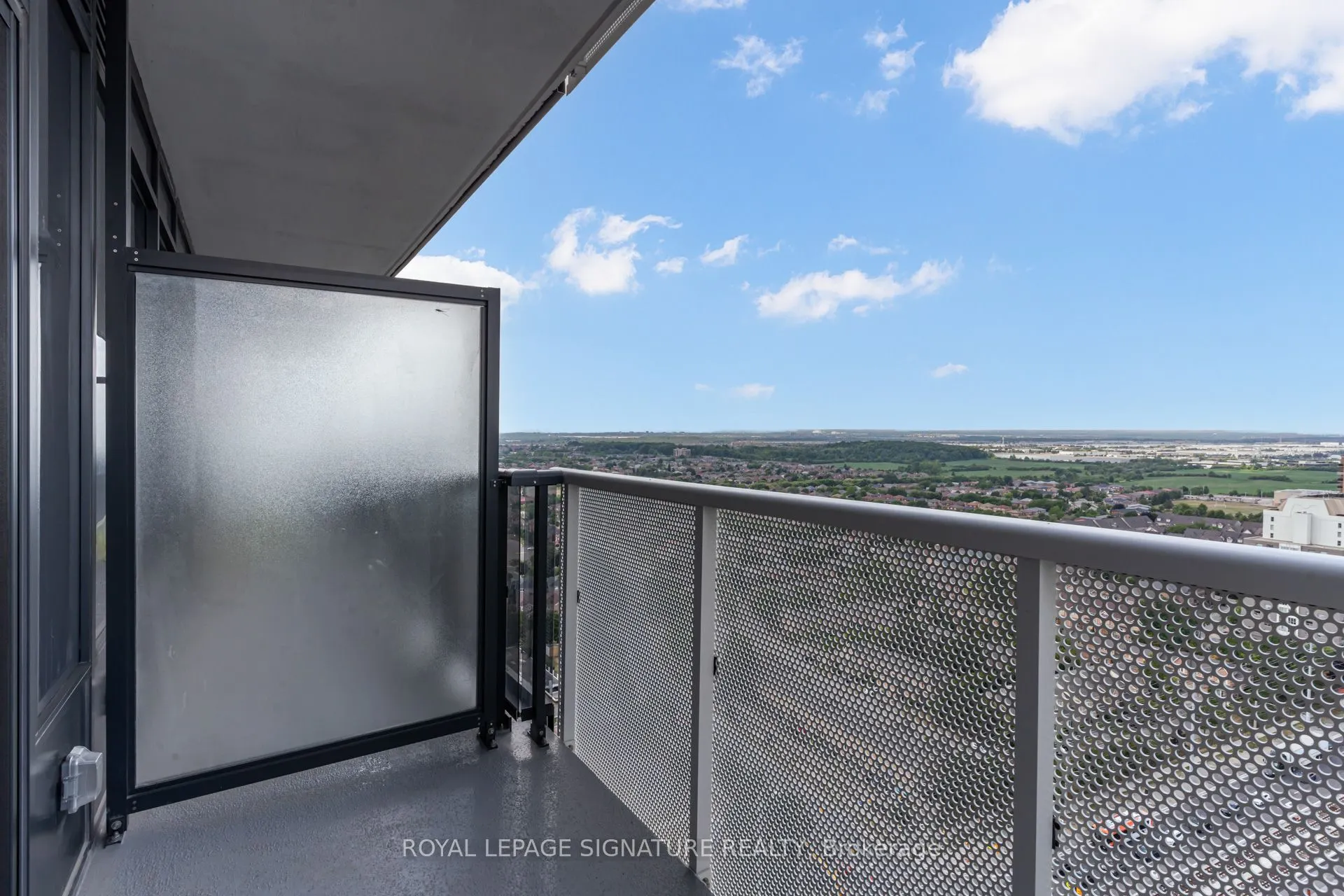 5105 Hurontario Street, #2311