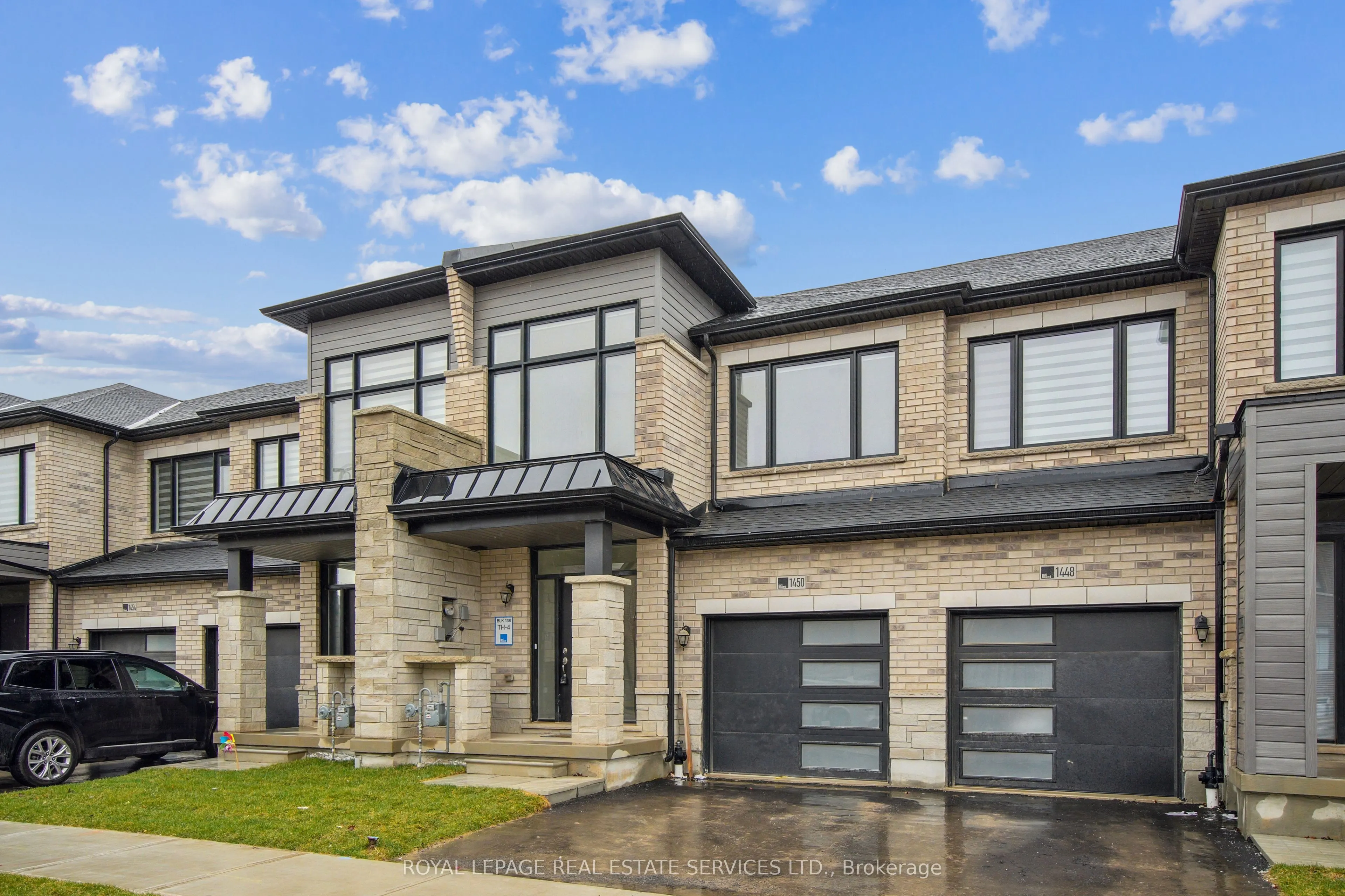 1450 Rose Way