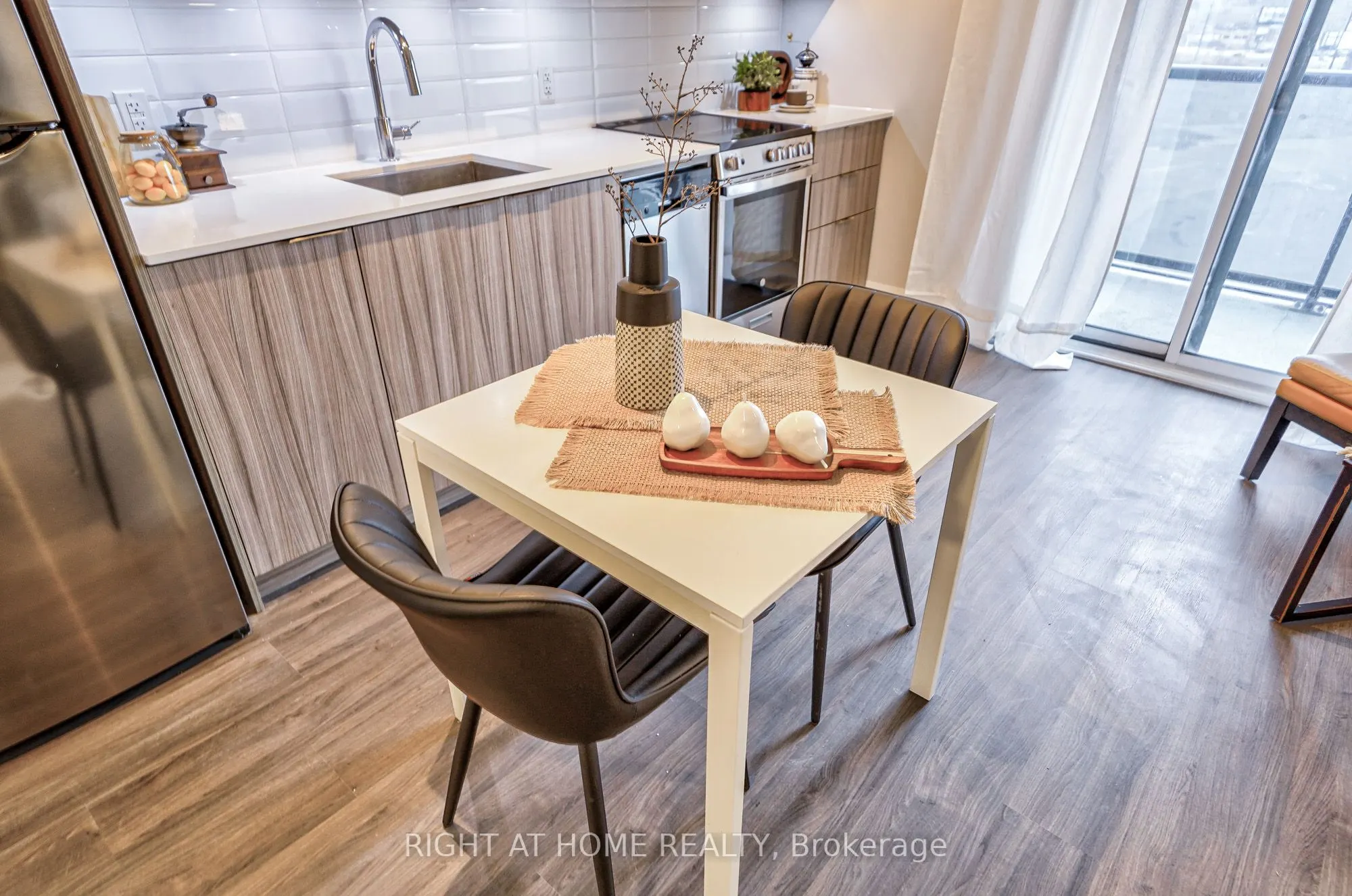 56 Annie Craig Drive, #1409