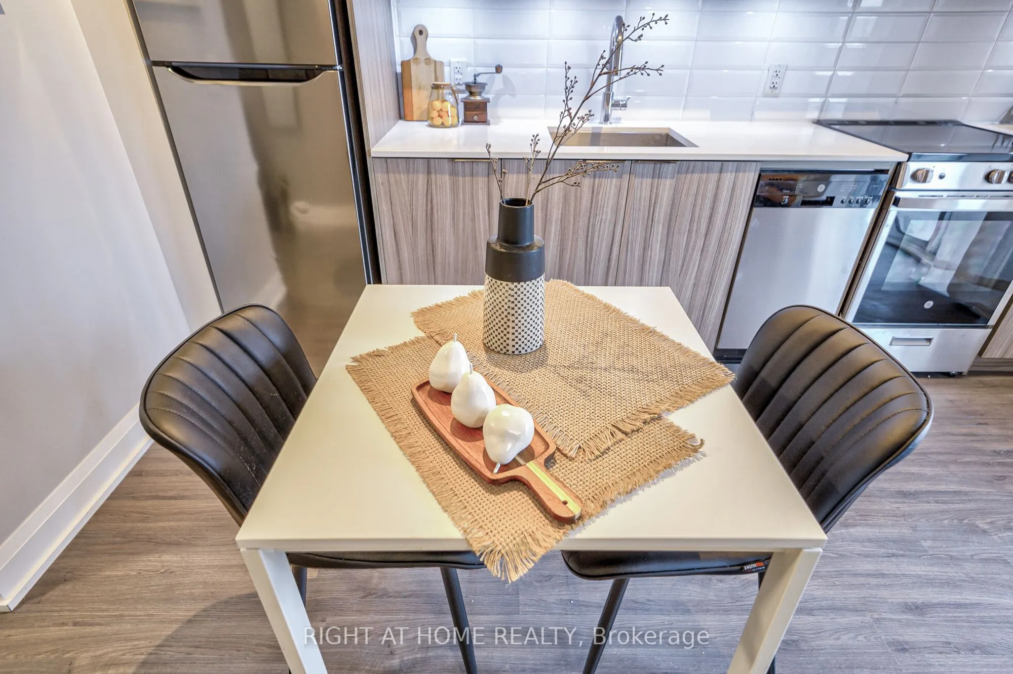56 Annie Craig Drive, #1409