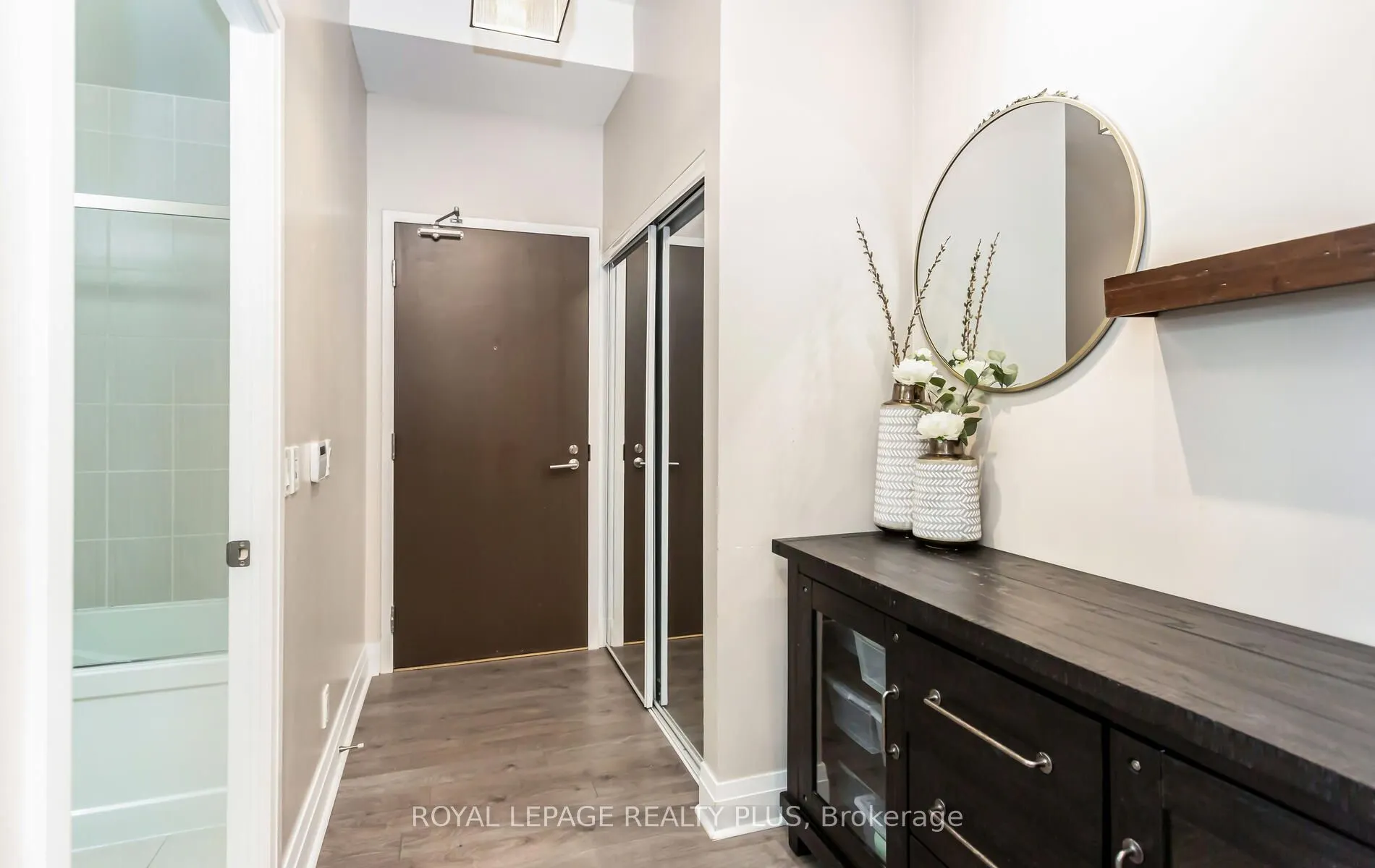 17 Zorra Street, #PH01