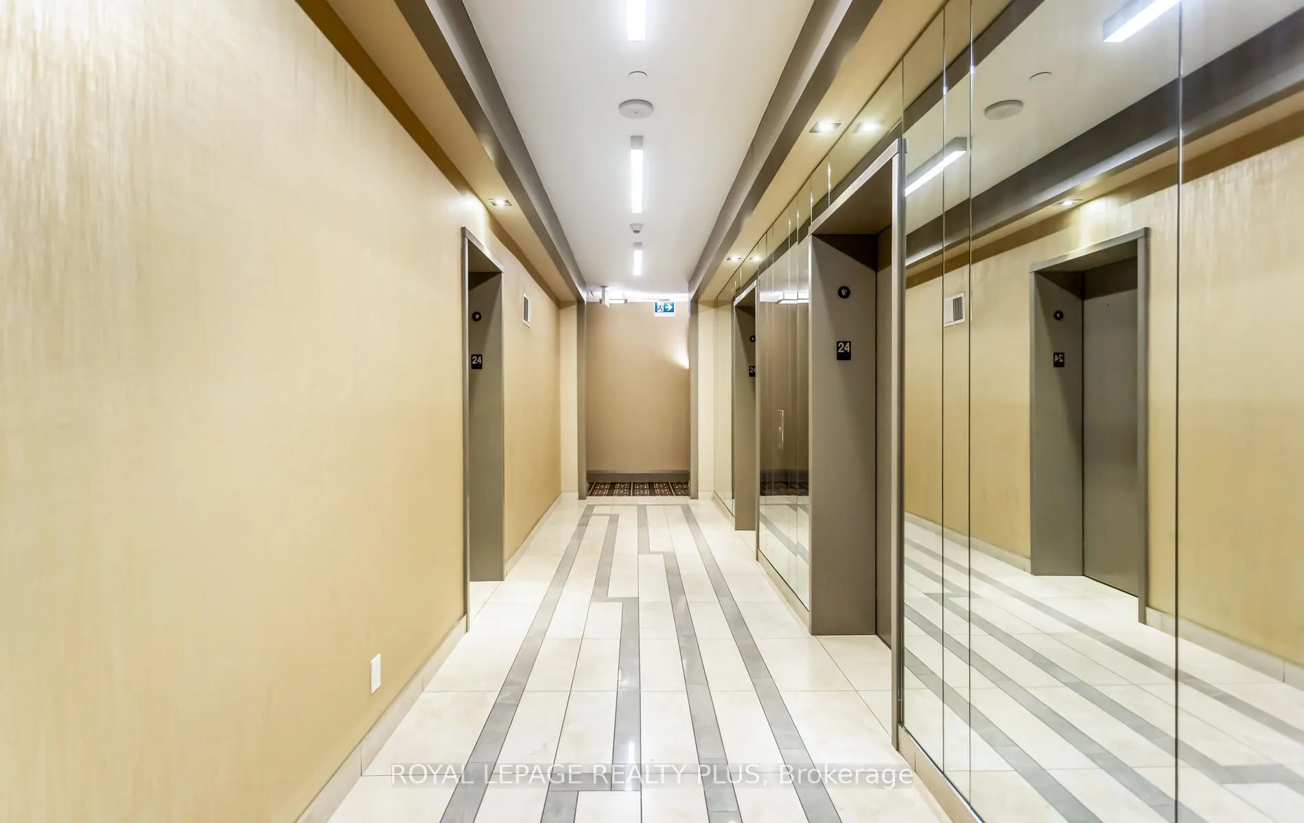 17 Zorra Street, #PH01