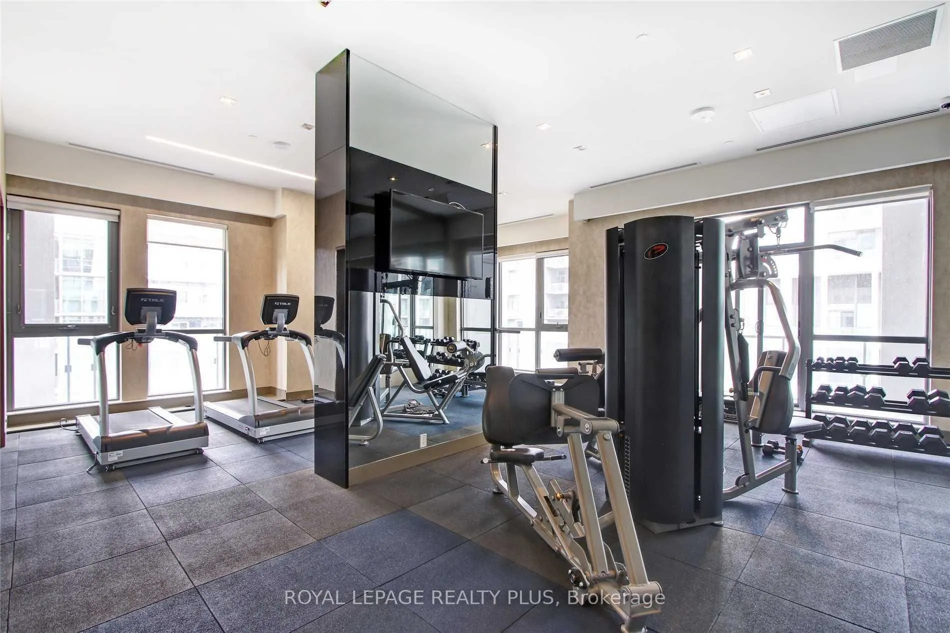 17 Zorra Street, #PH01