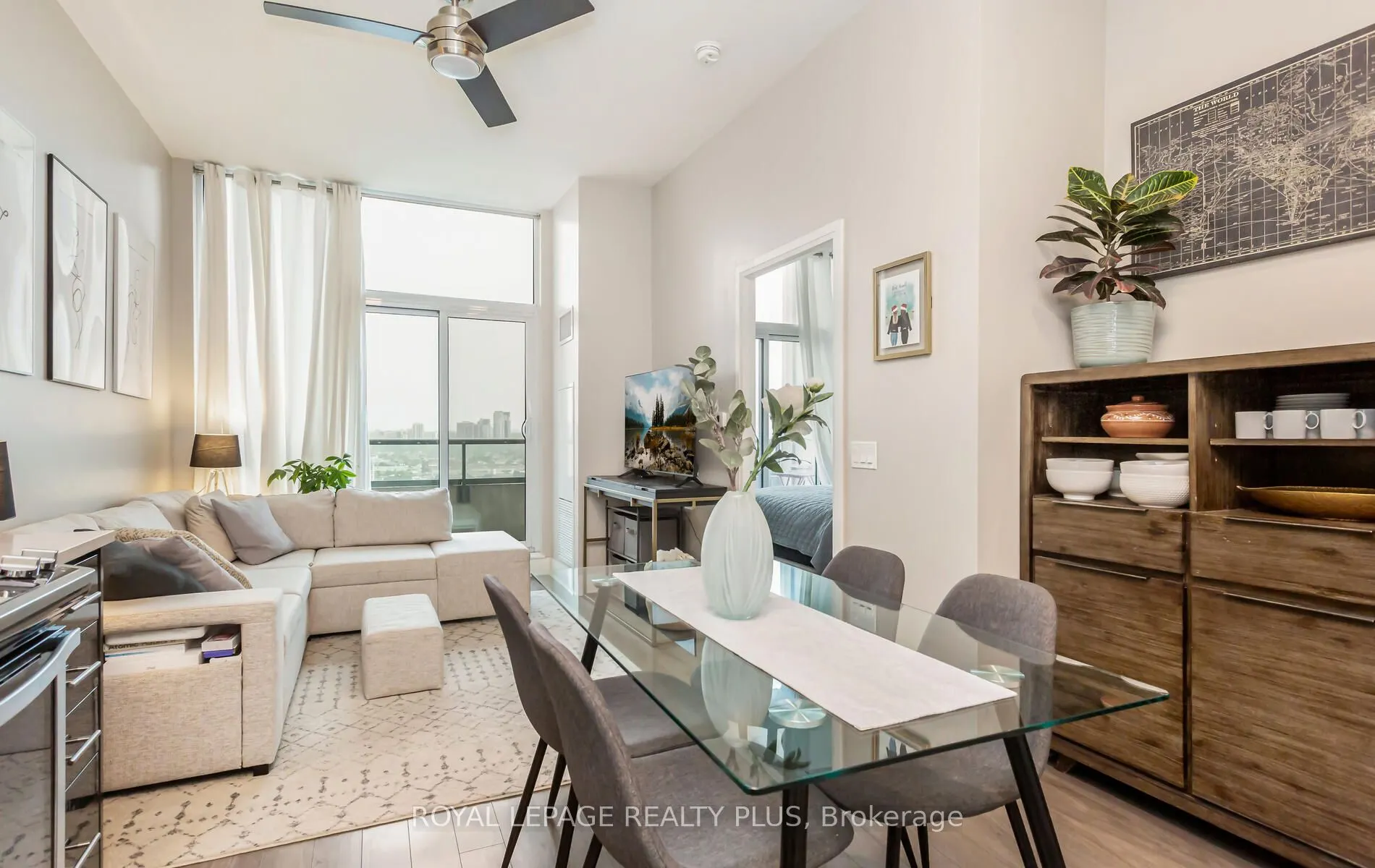 17 Zorra Street, #PH01