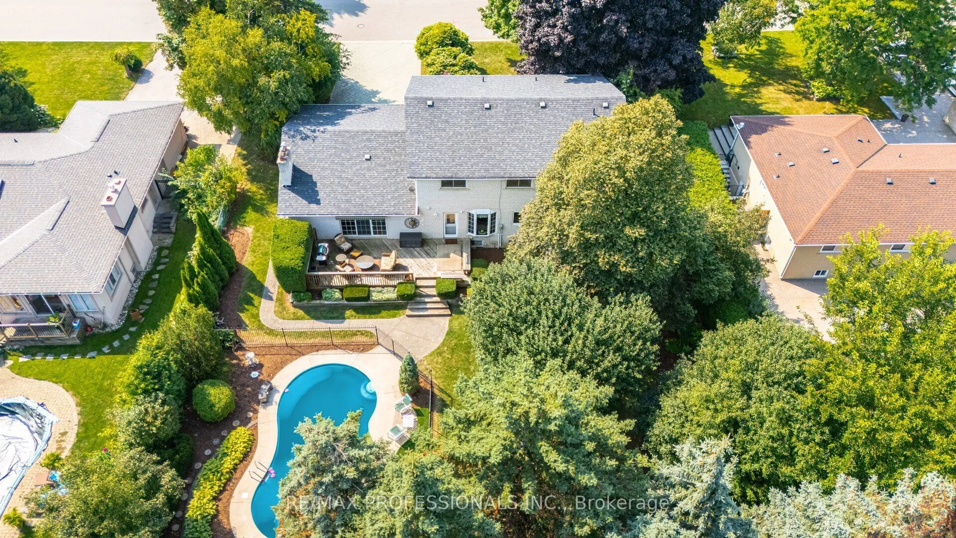 70 Hillside Drive