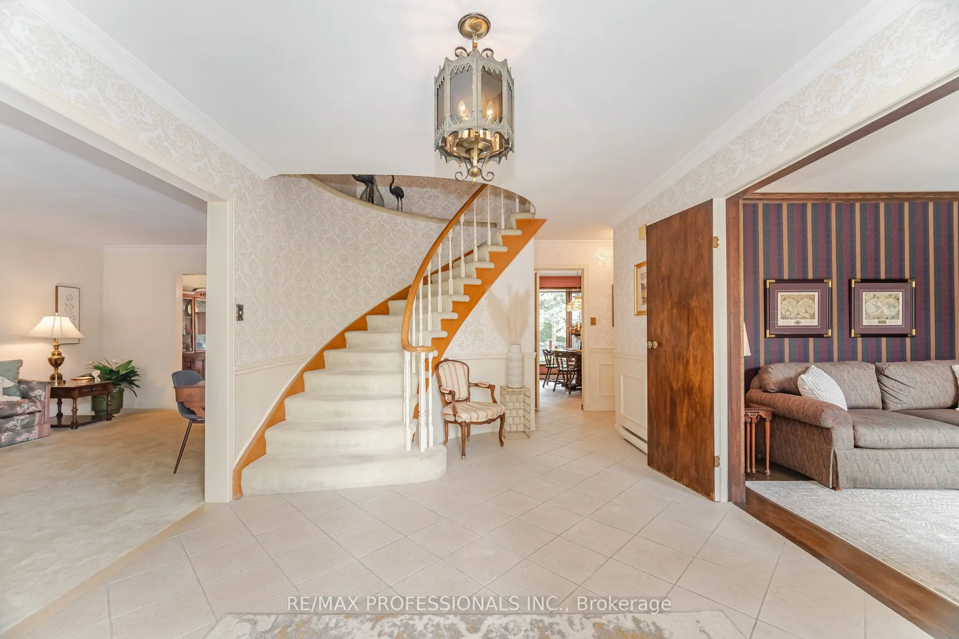 70 Hillside Drive