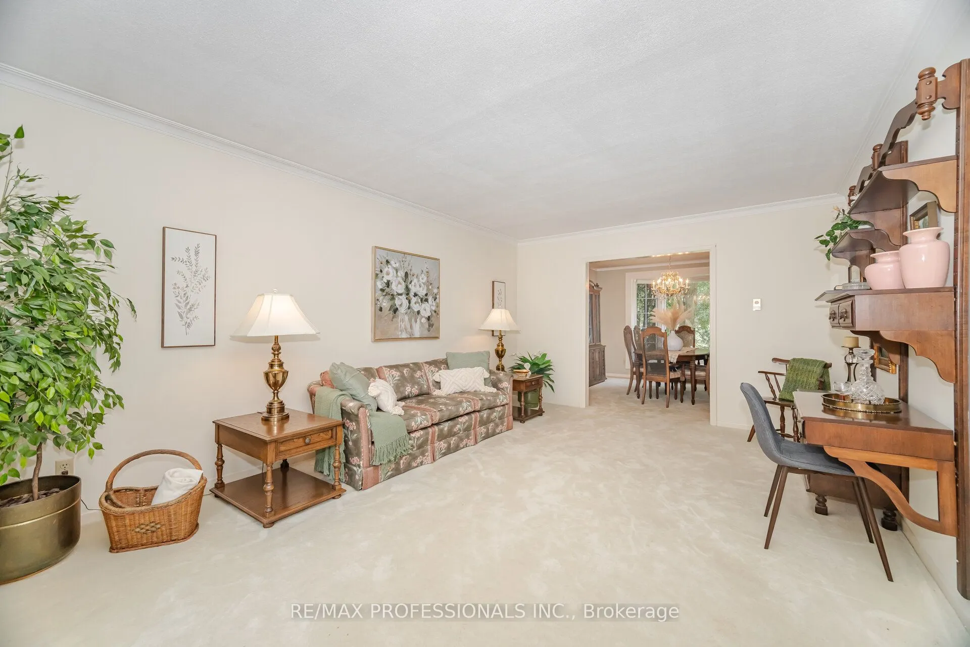 70 Hillside Drive