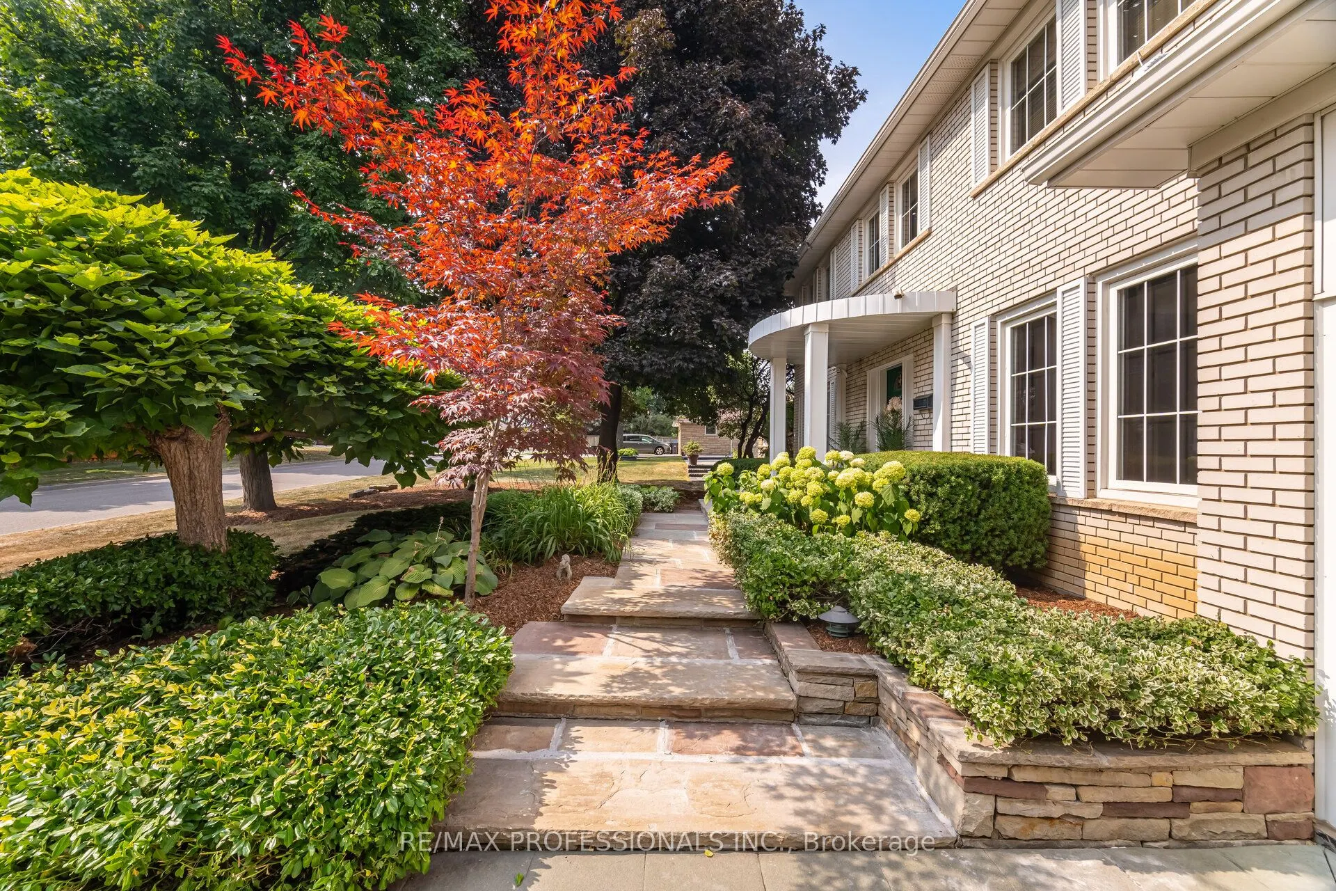 70 Hillside Drive