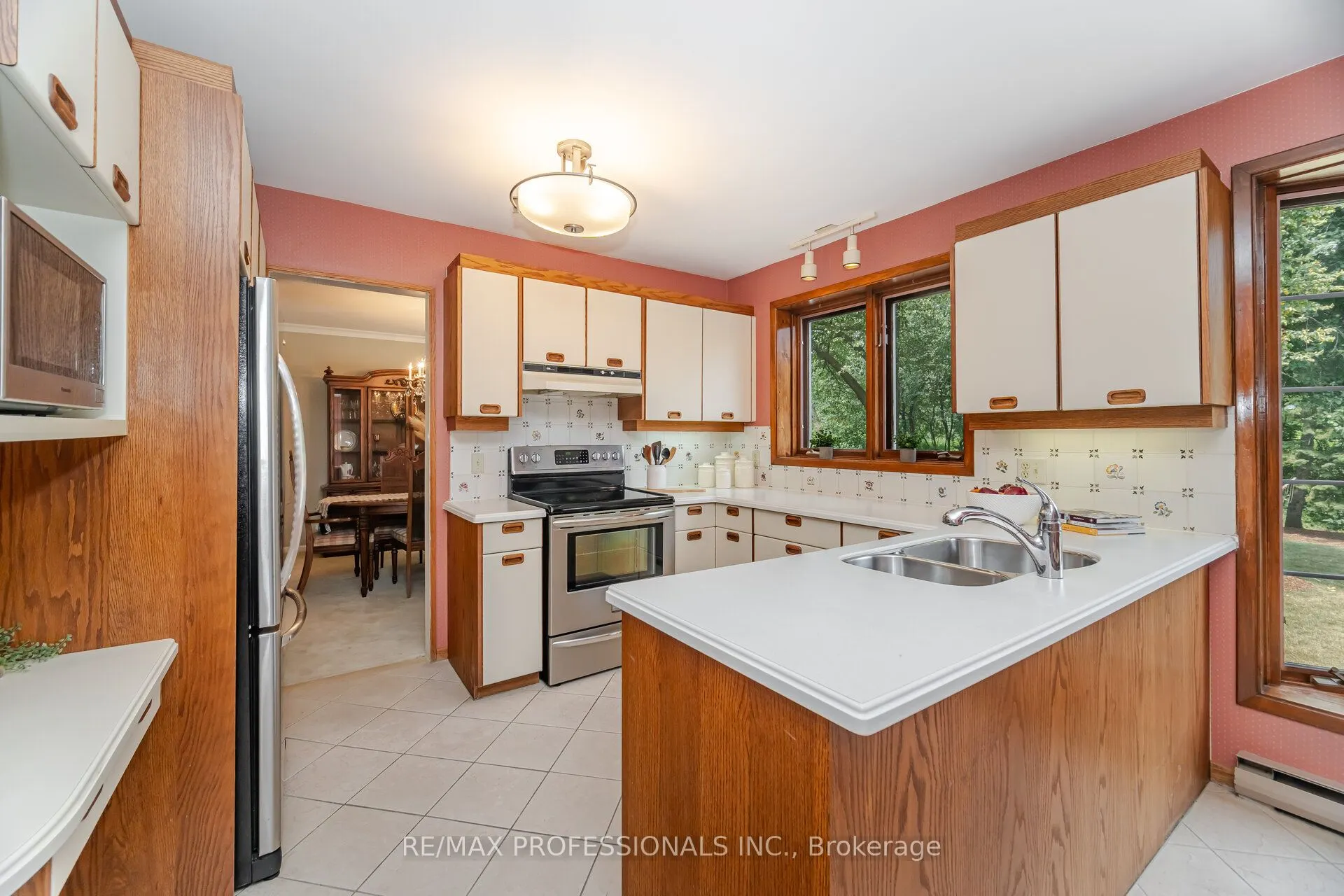 70 Hillside Drive