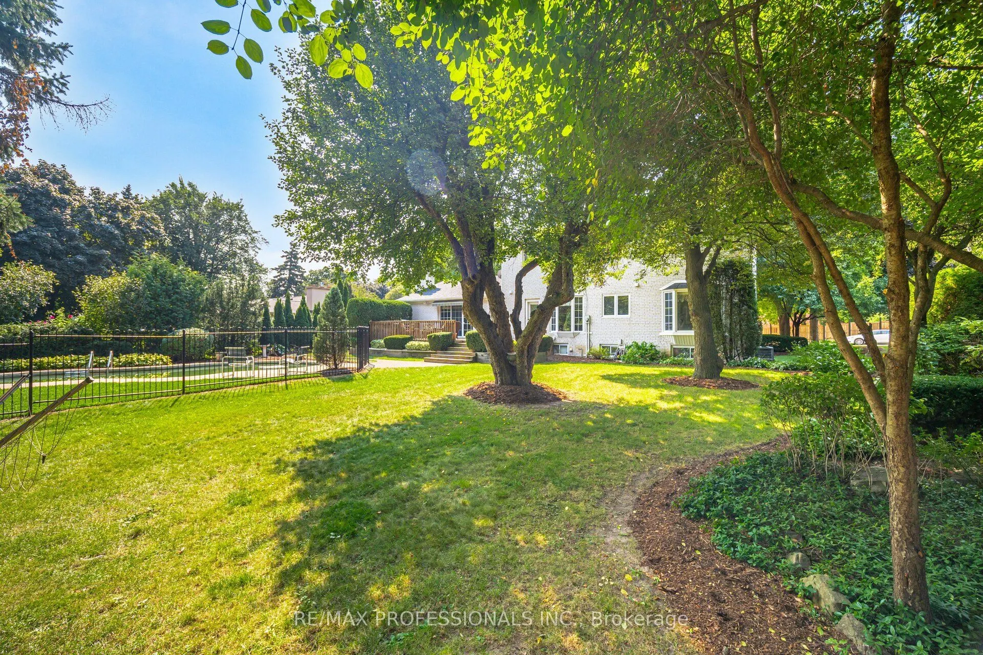 70 Hillside Drive