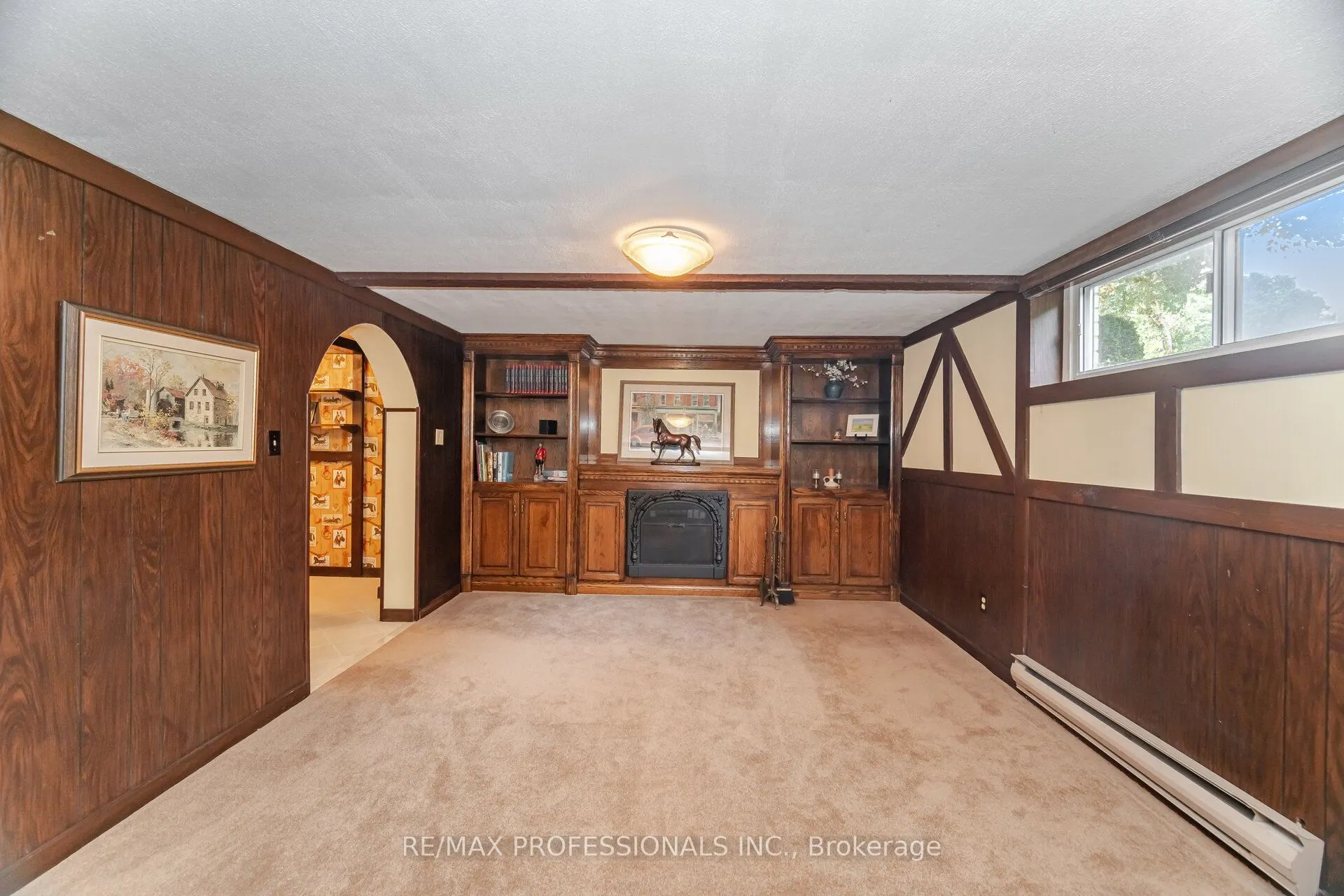 70 Hillside Drive