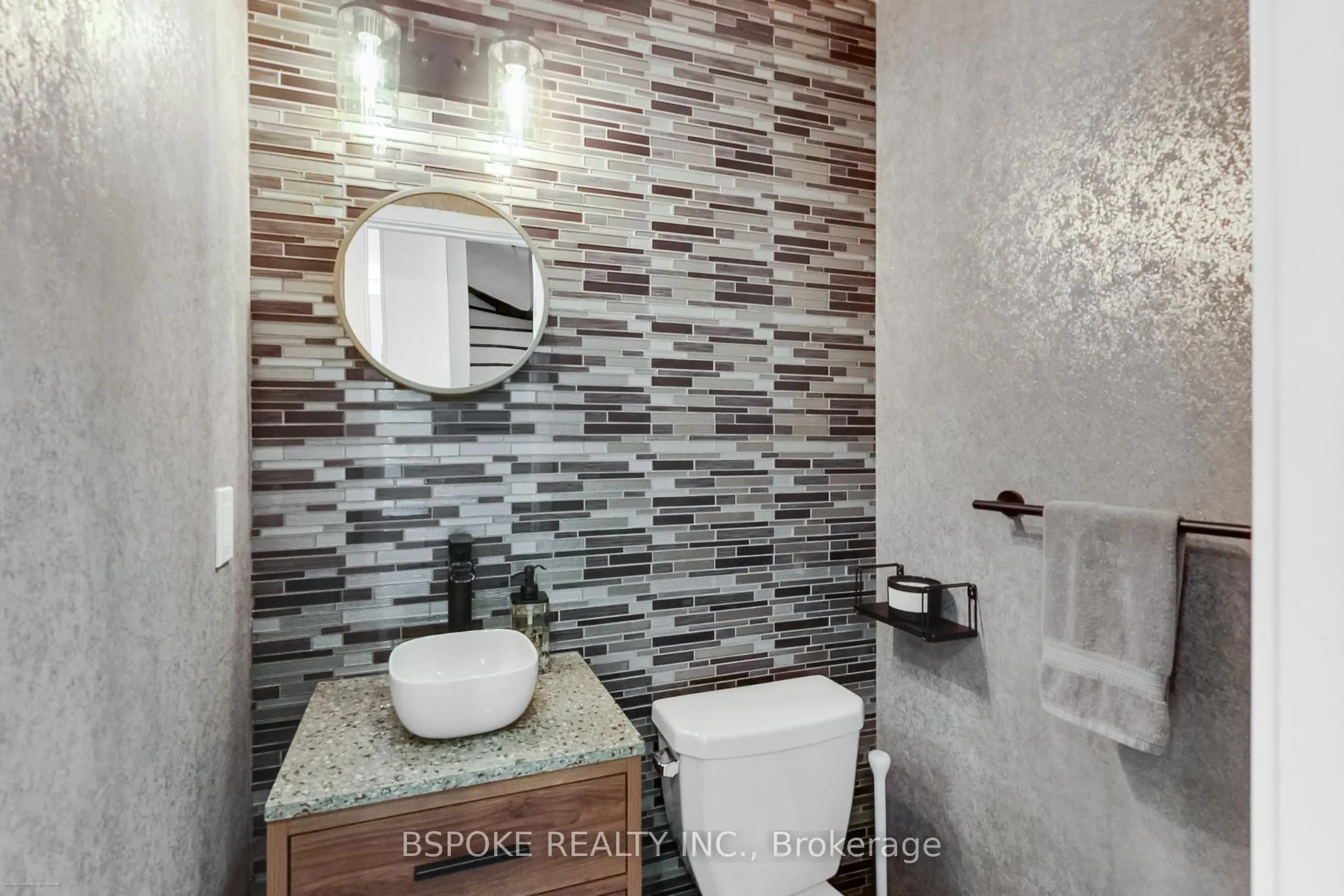 441 Jane Street, #210