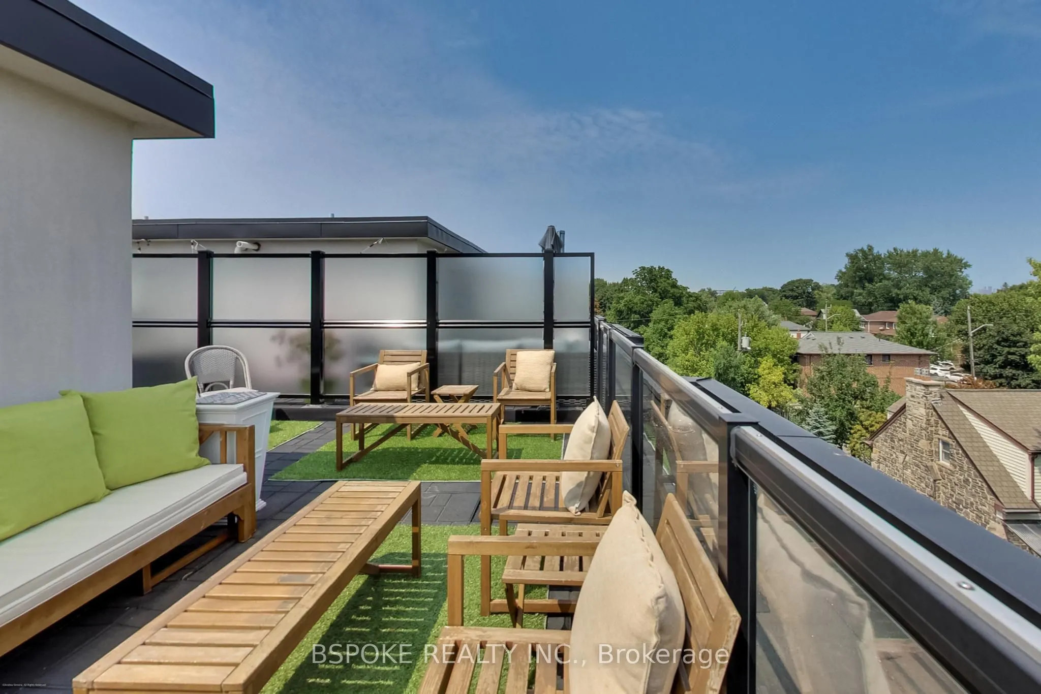 441 Jane Street, #210