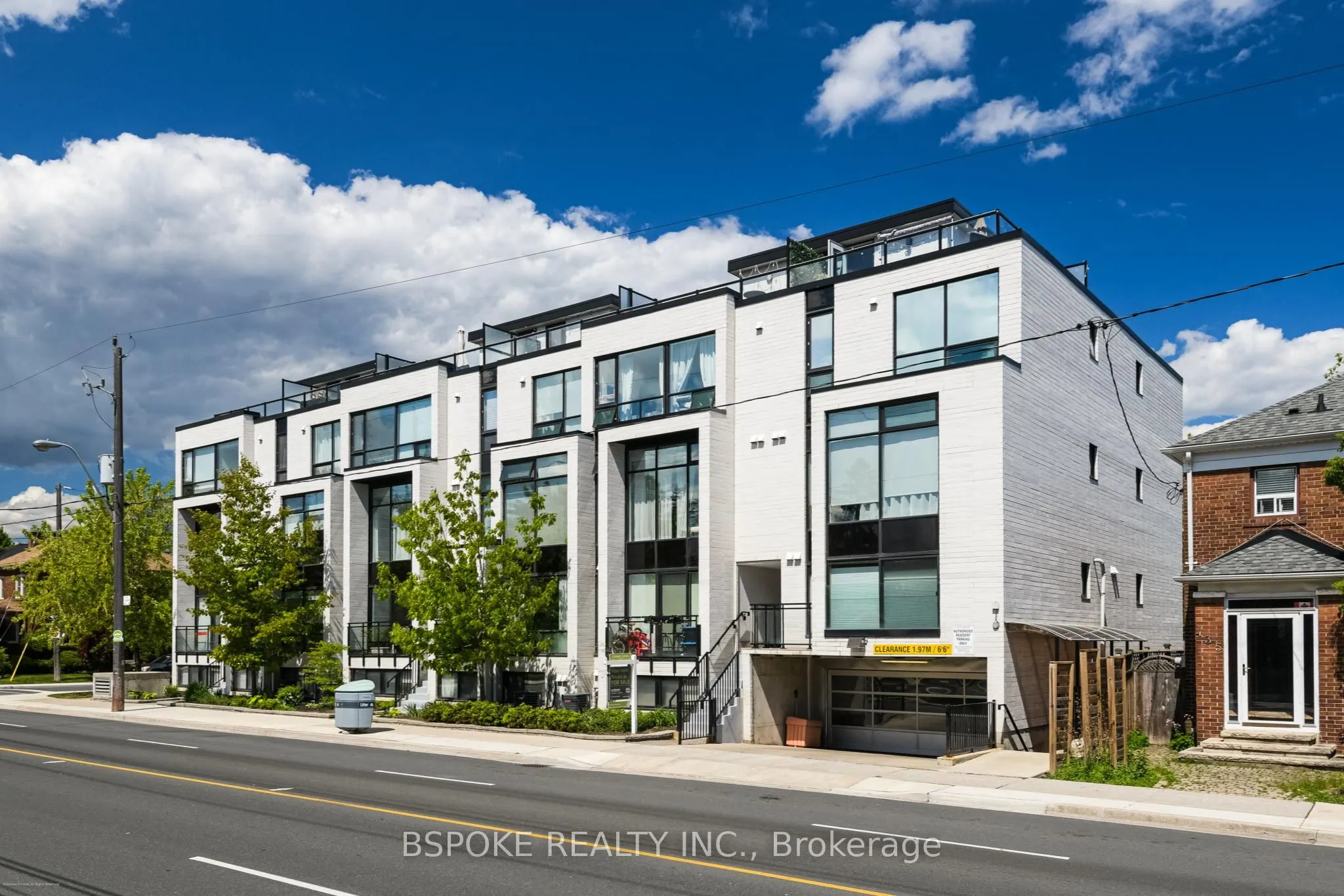 441 Jane Street, #210