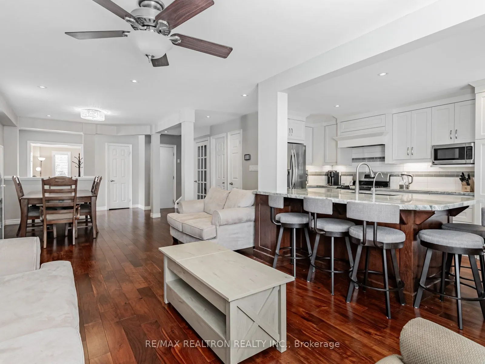 2006 GLENADA Crescent, #34