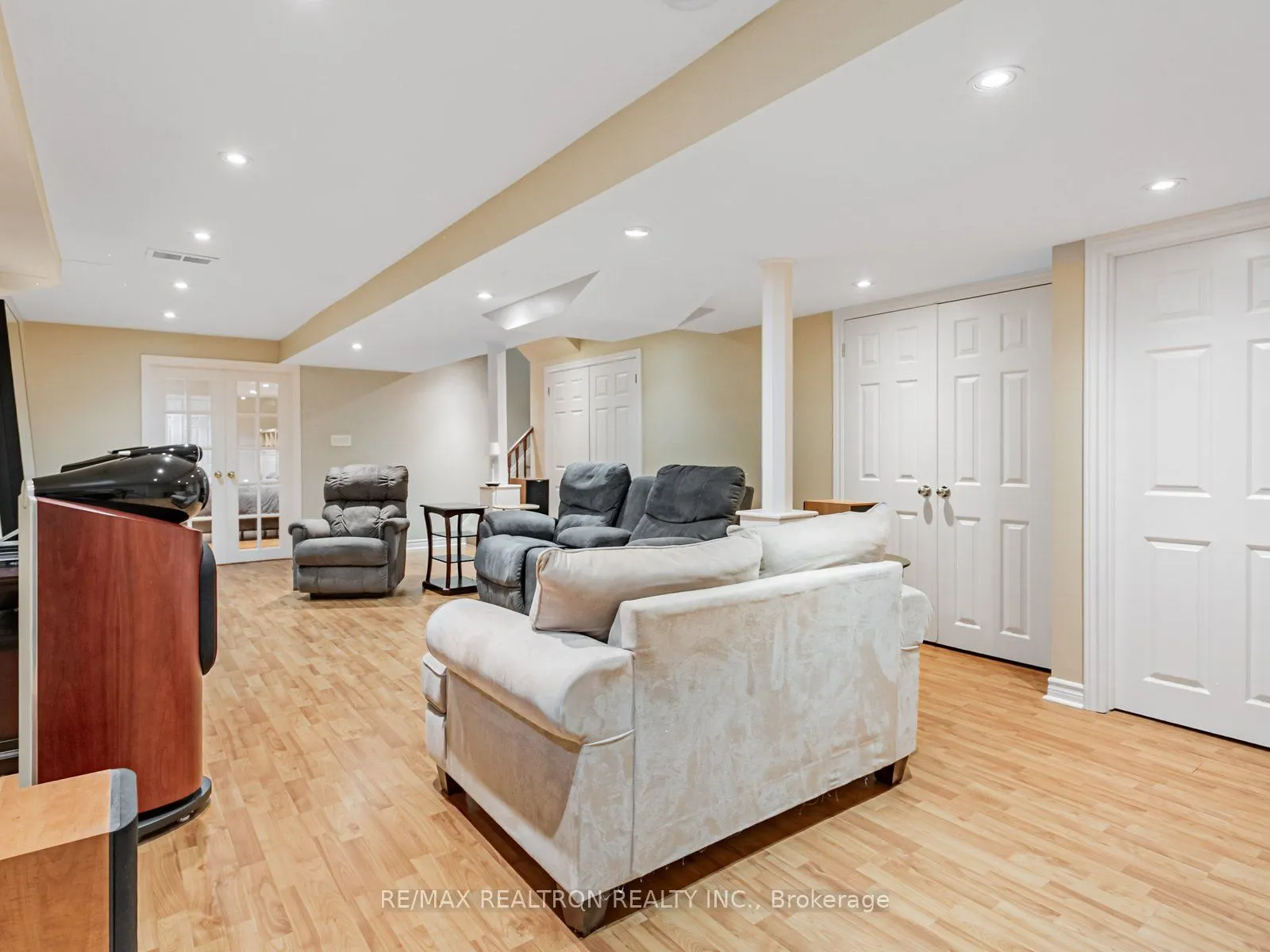 2006 GLENADA Crescent, #34