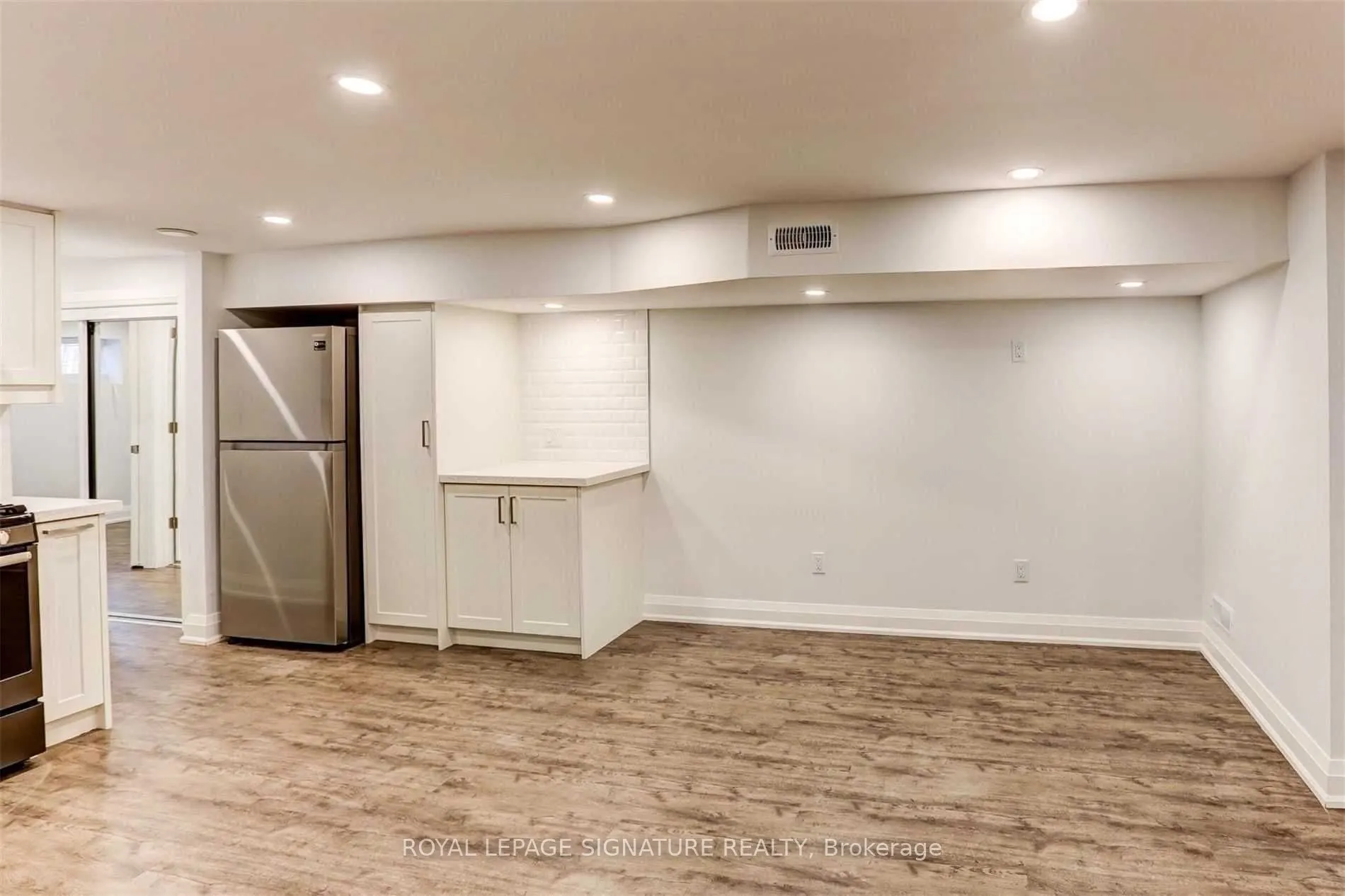 709 Gladstone Avenue, #Basement