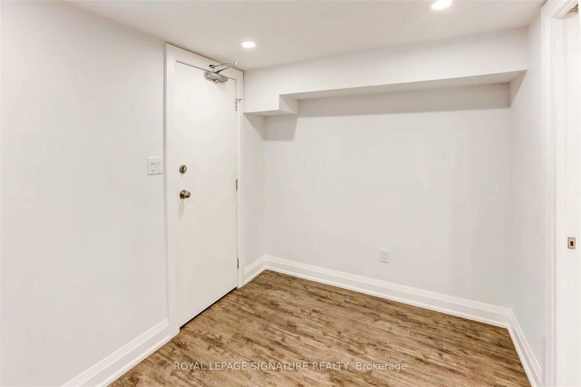 709 Gladstone Avenue, #Basement