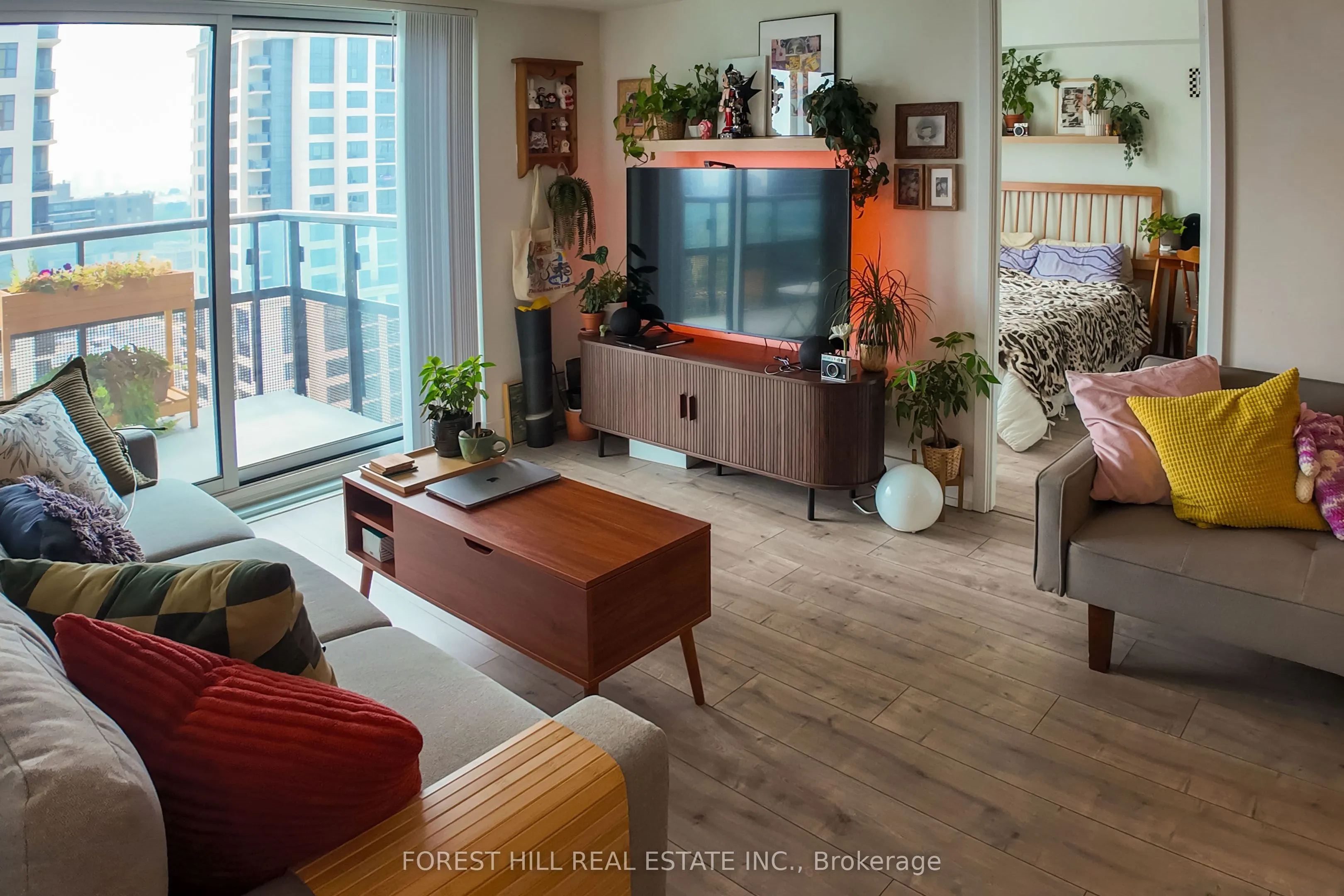 10 Eva Road, #1801