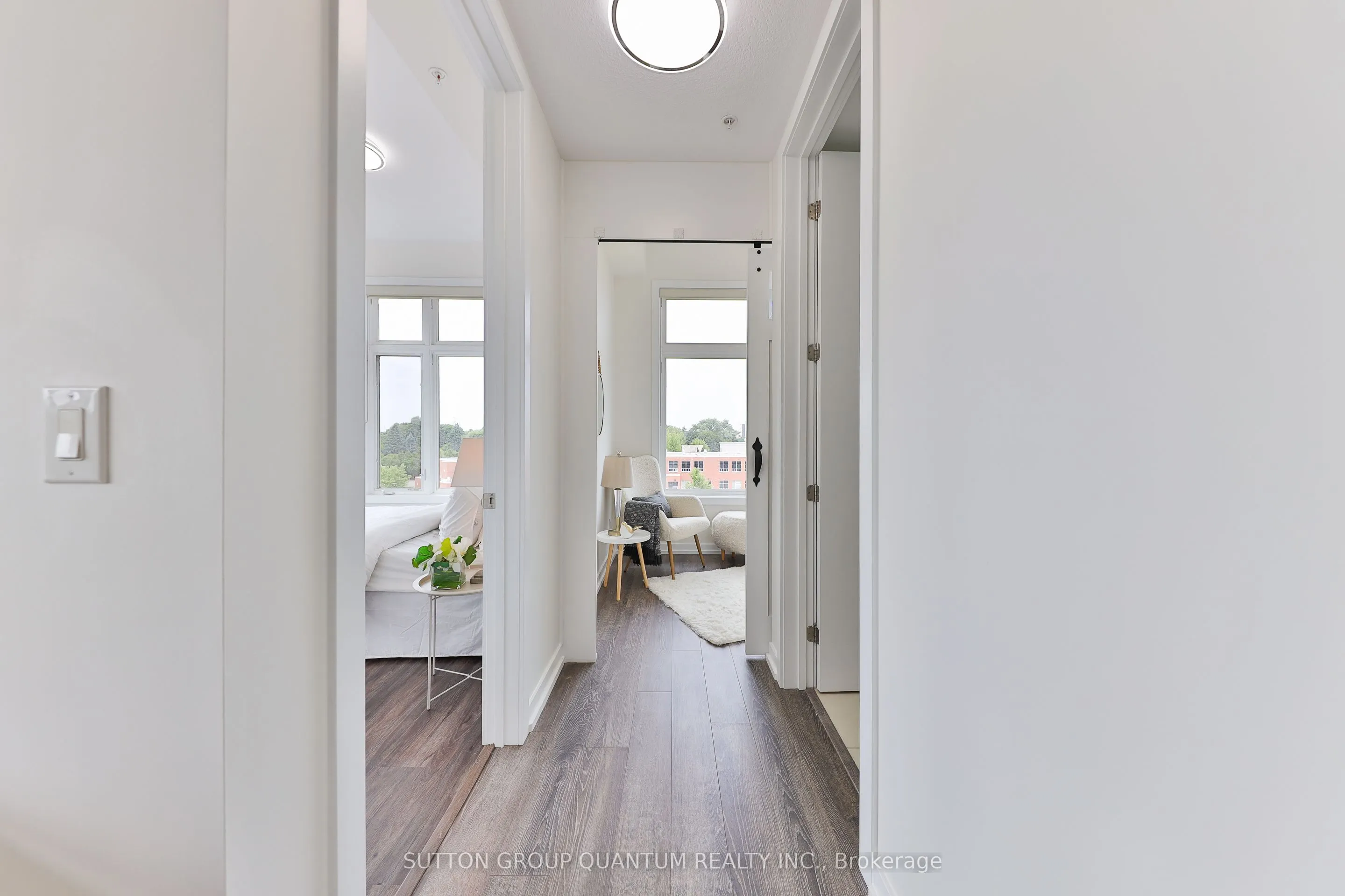 457 Plains Road E, #418