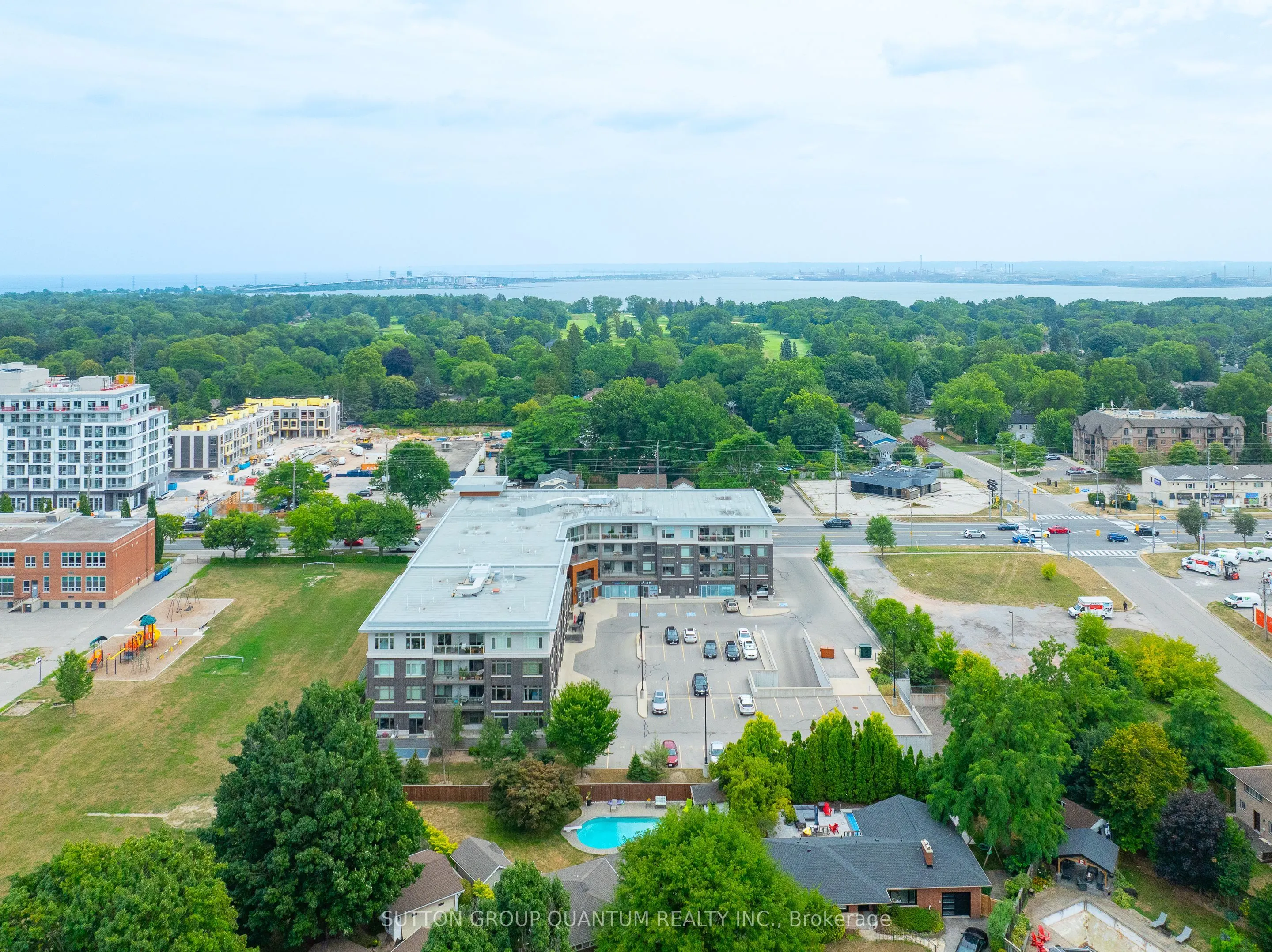 457 Plains Road E, #418