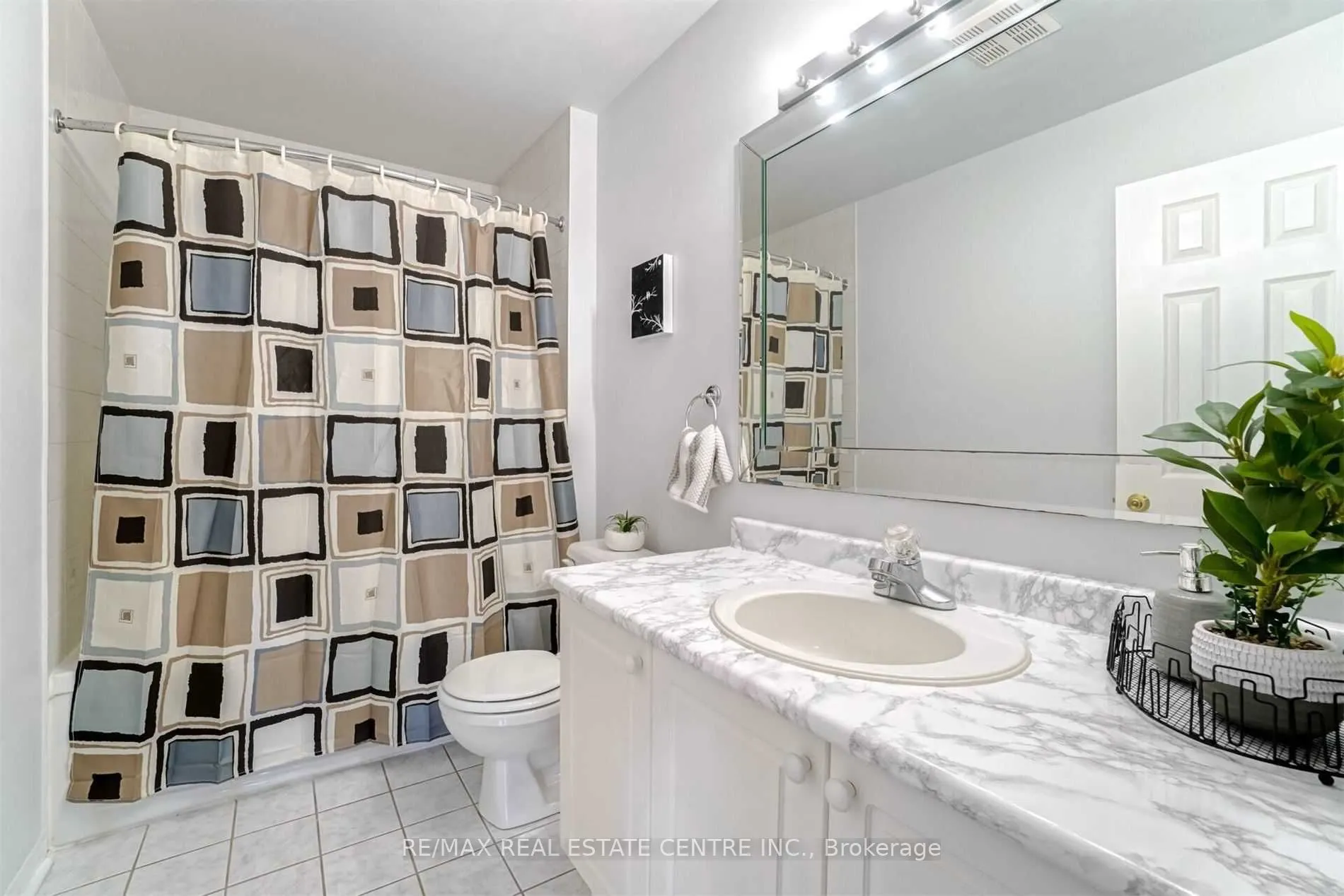 1285 Bristol Road W, #36
