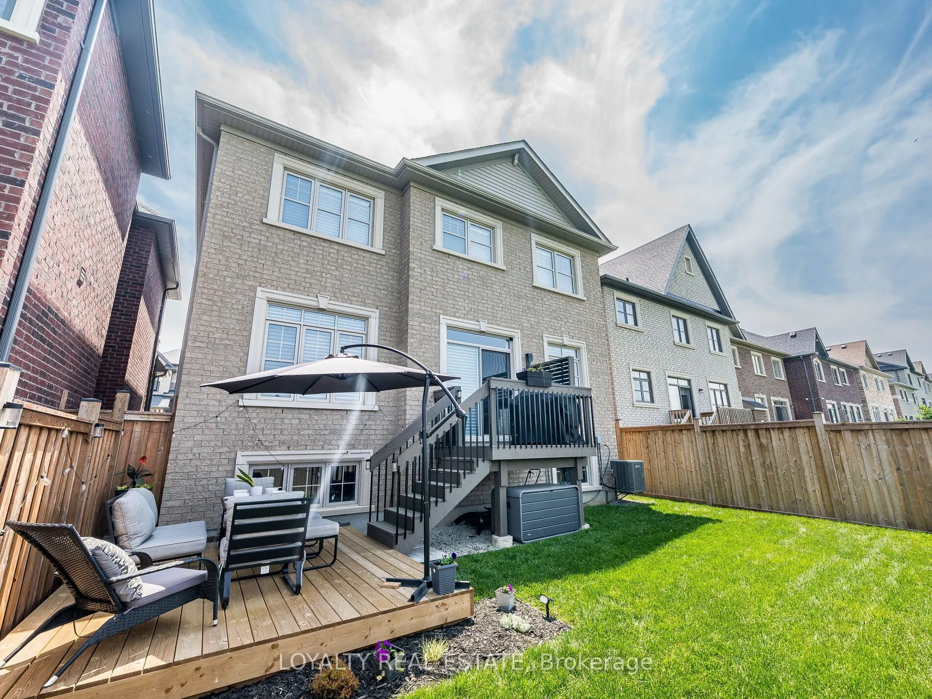 12 Wainwright Drive