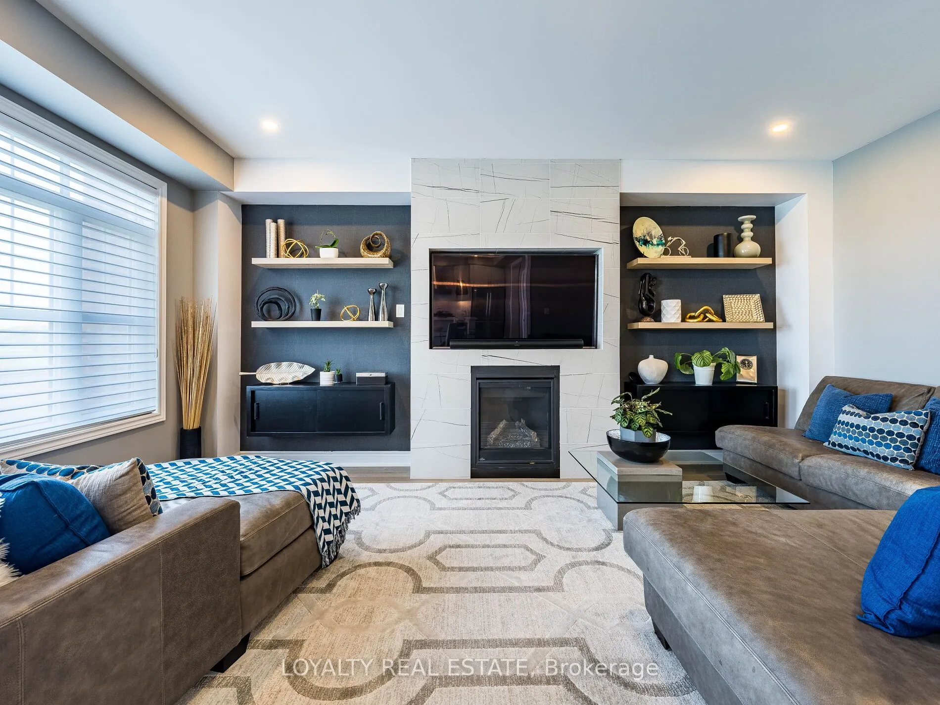 12 Wainwright Drive