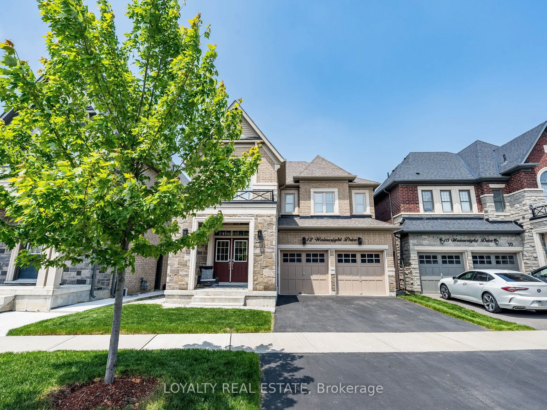 12 Wainwright Drive