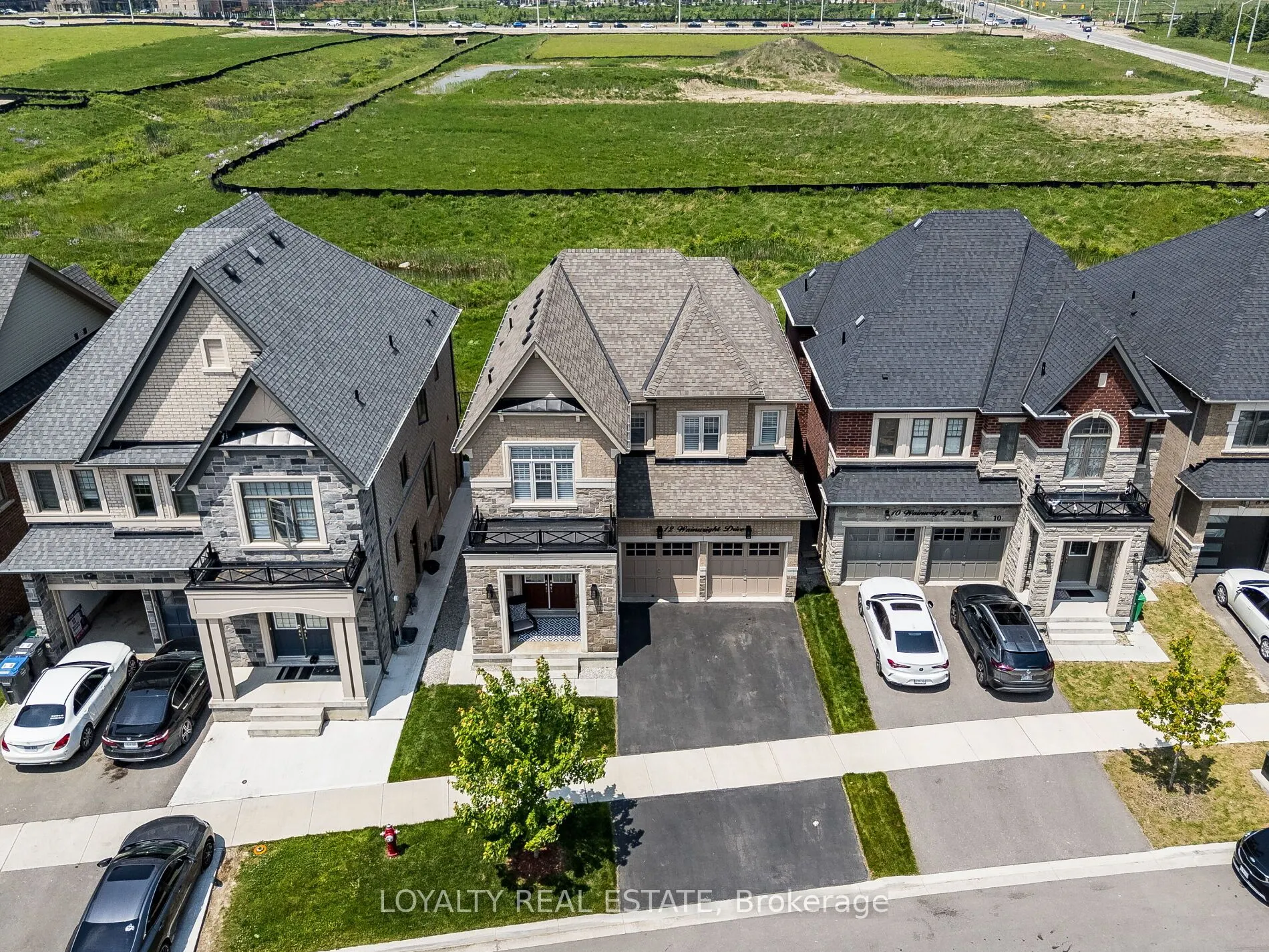 12 Wainwright Drive