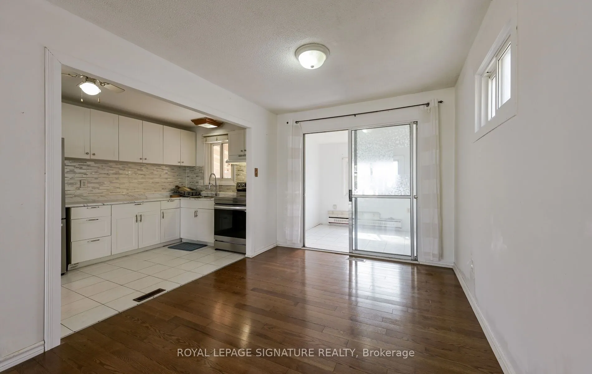 10 Heatherside Court