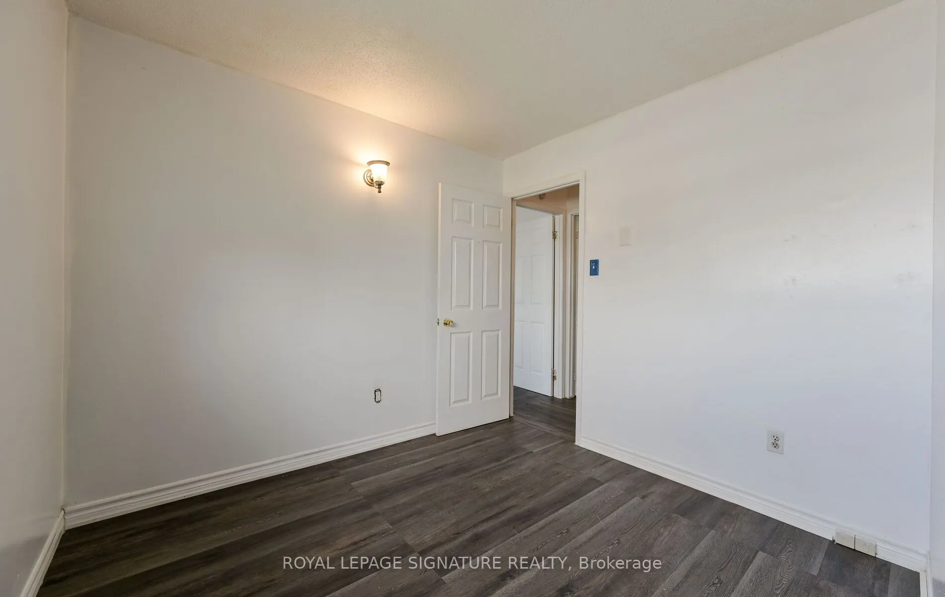 10 Heatherside Court
