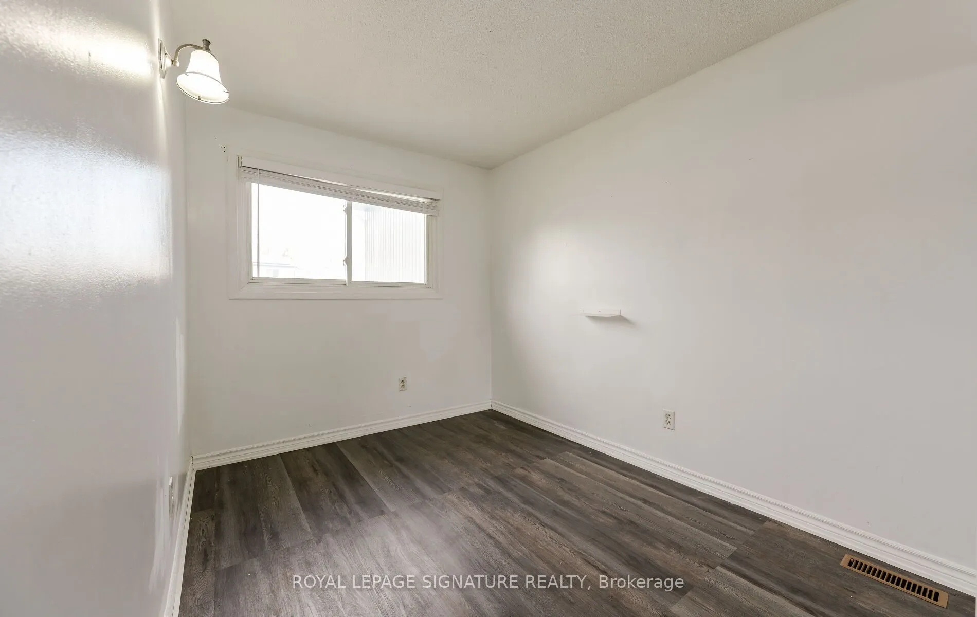 10 Heatherside Court