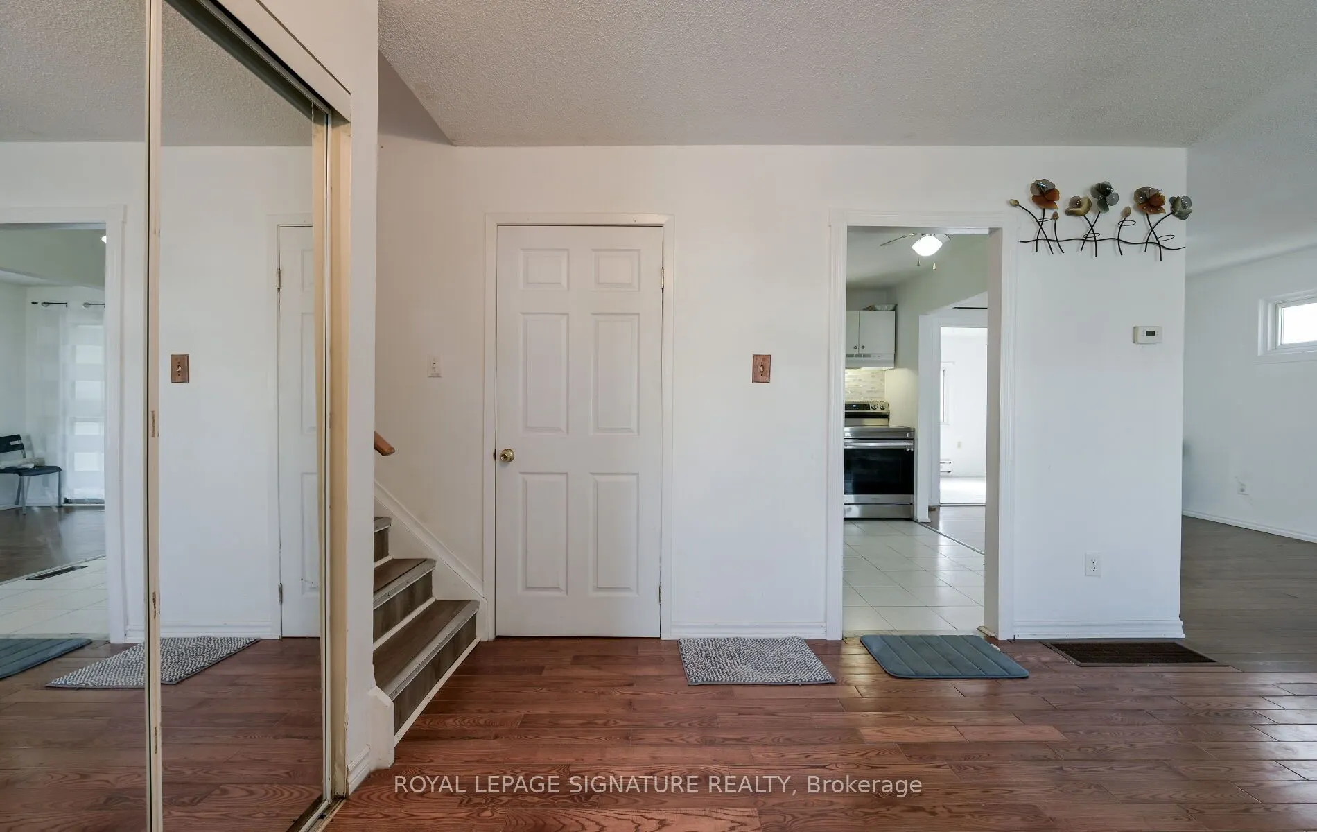 10 Heatherside Court