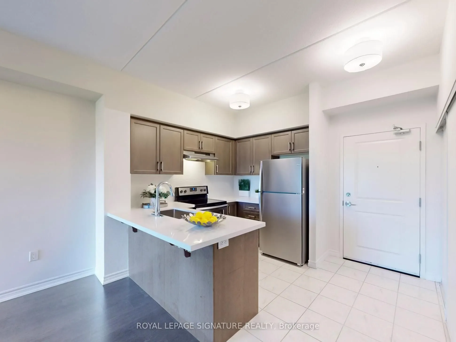 630 Sauve Street, #215